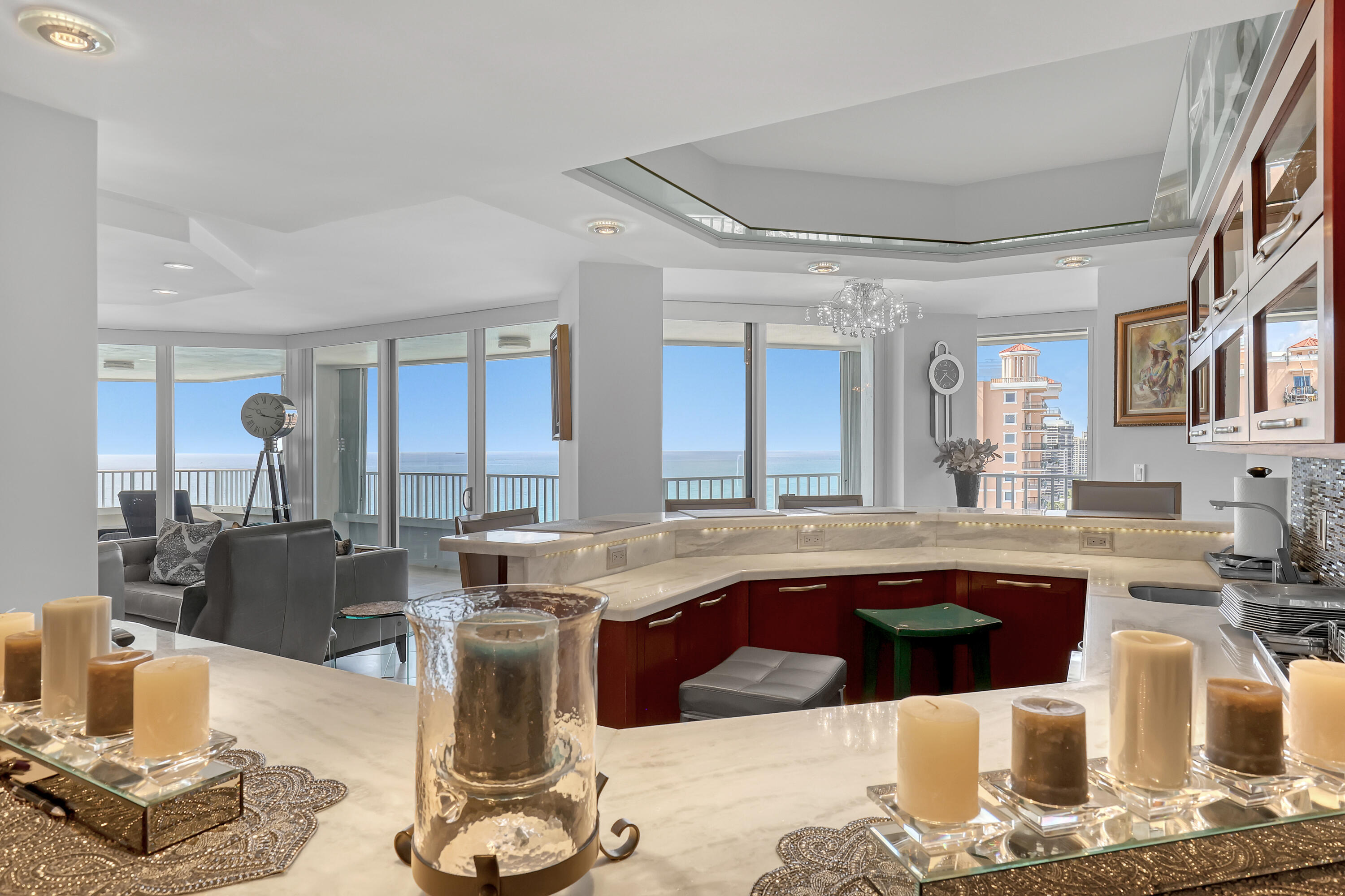 5200 N Ocean Drive 1902