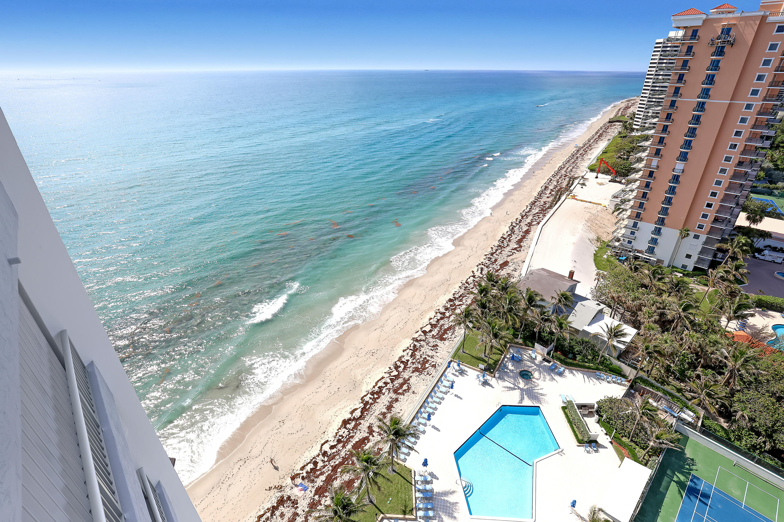 5200 N Ocean Drive 1902