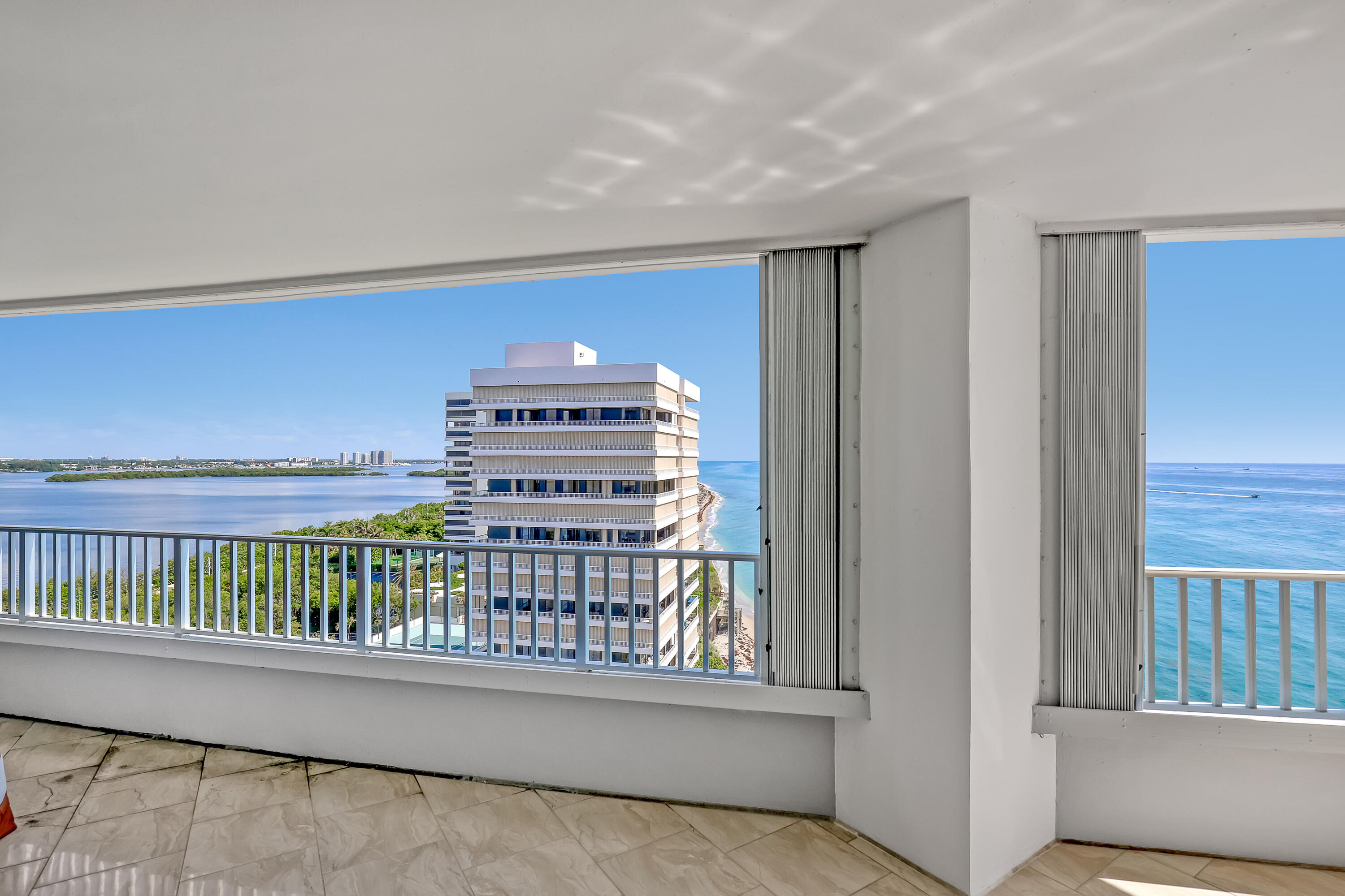 5200 N OCEAN Drive N 1201