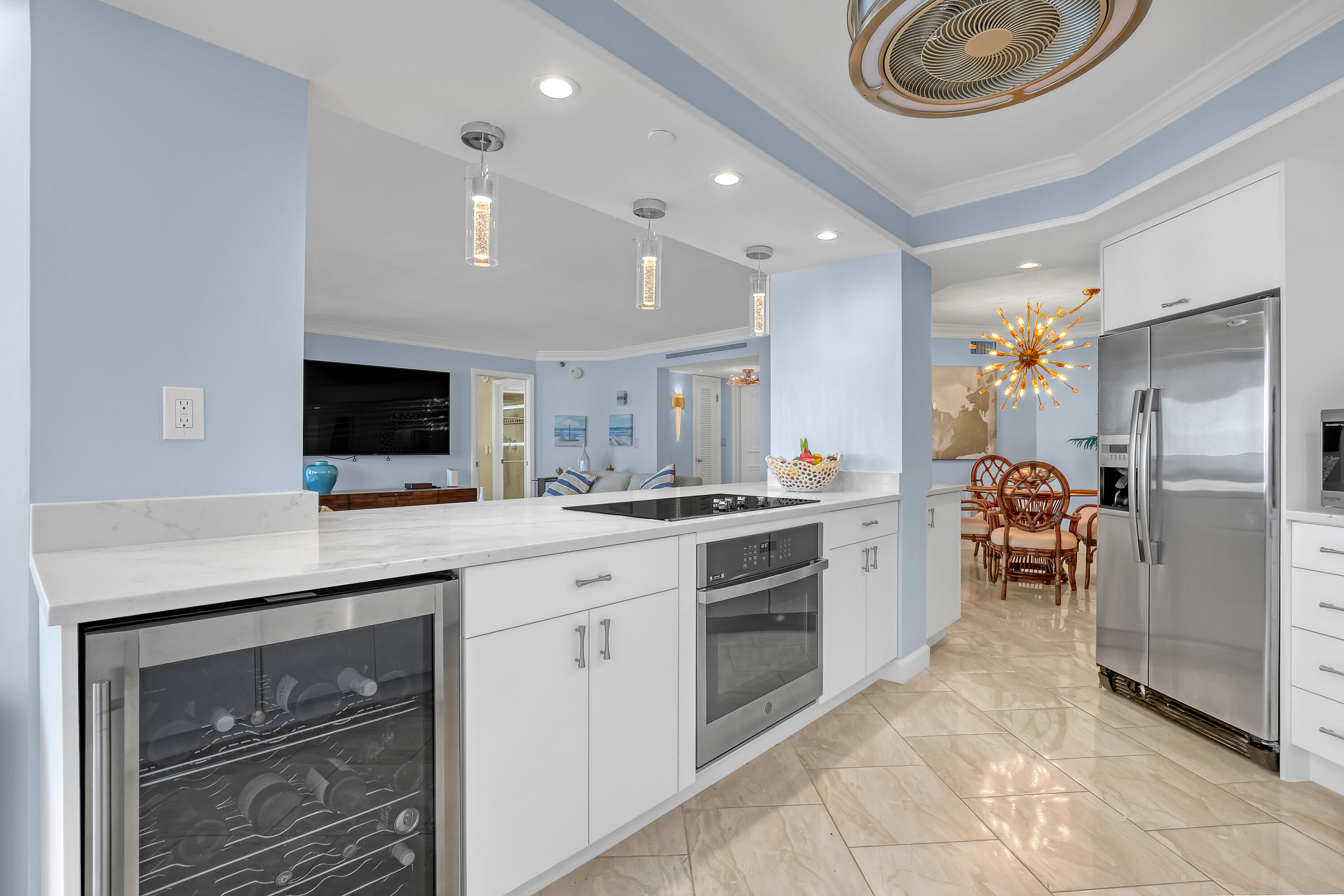 5200 N OCEAN Drive N 1201