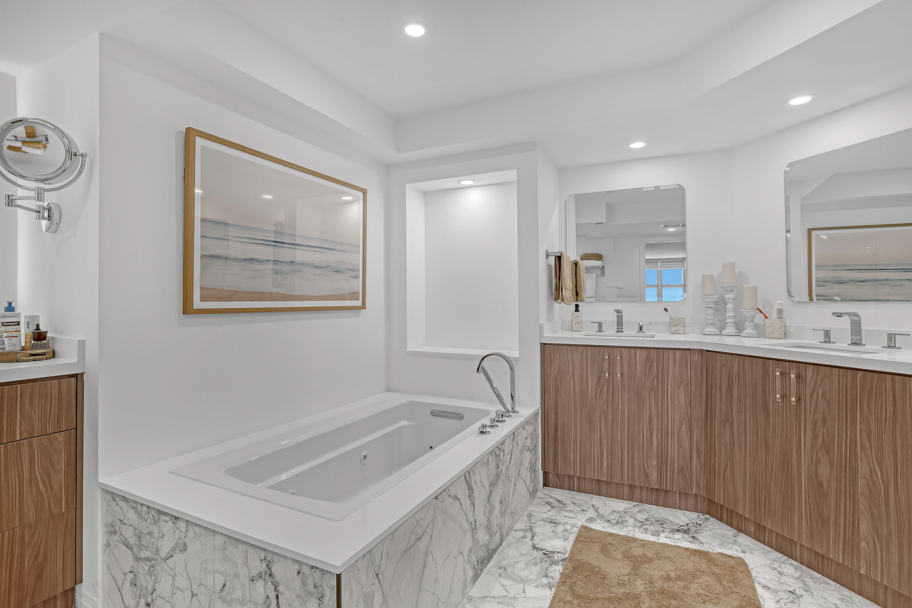 5200 N OCEAN Drive 1703