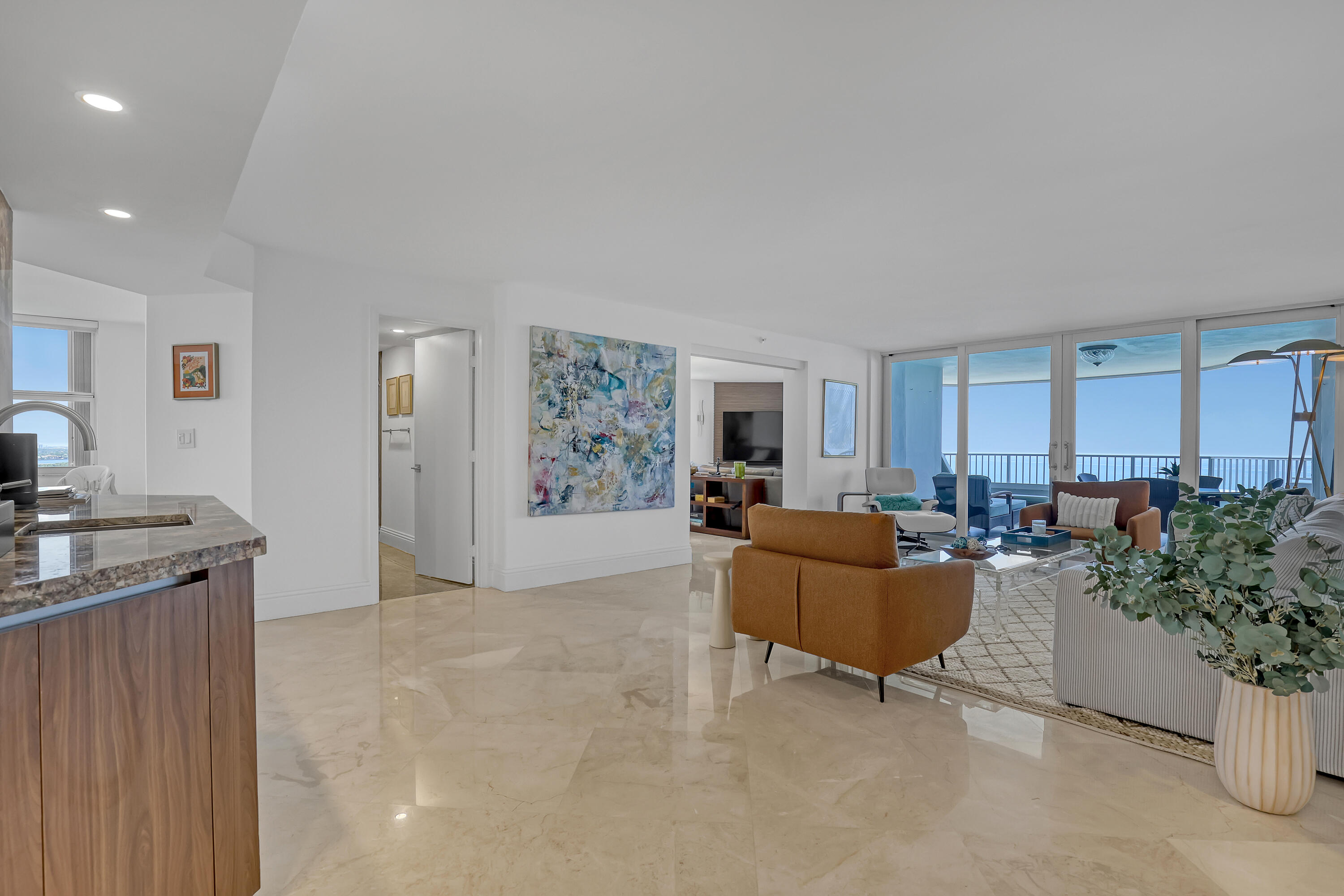 5200 N OCEAN Drive 1703