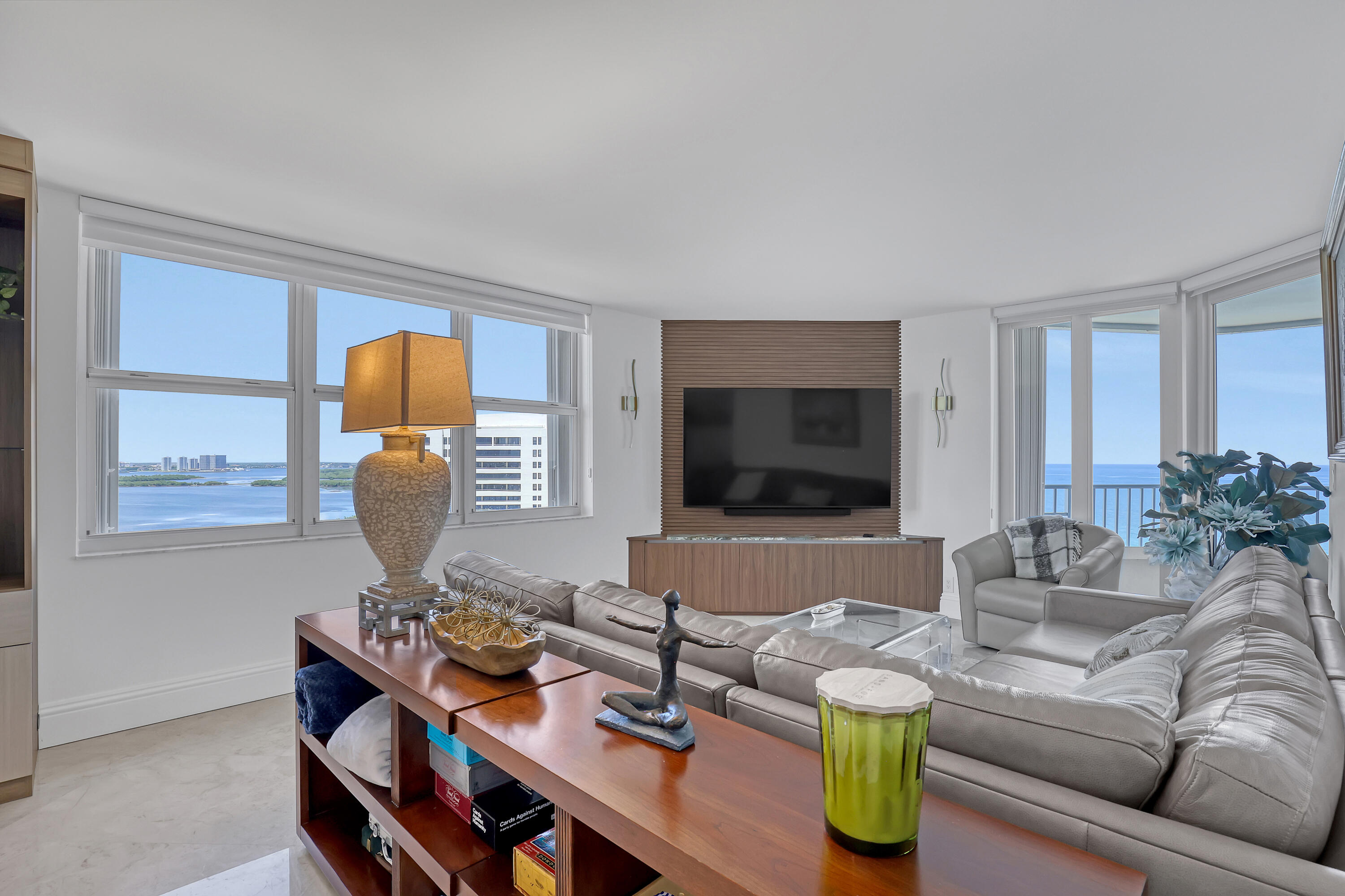 5200 N OCEAN Drive 1703
