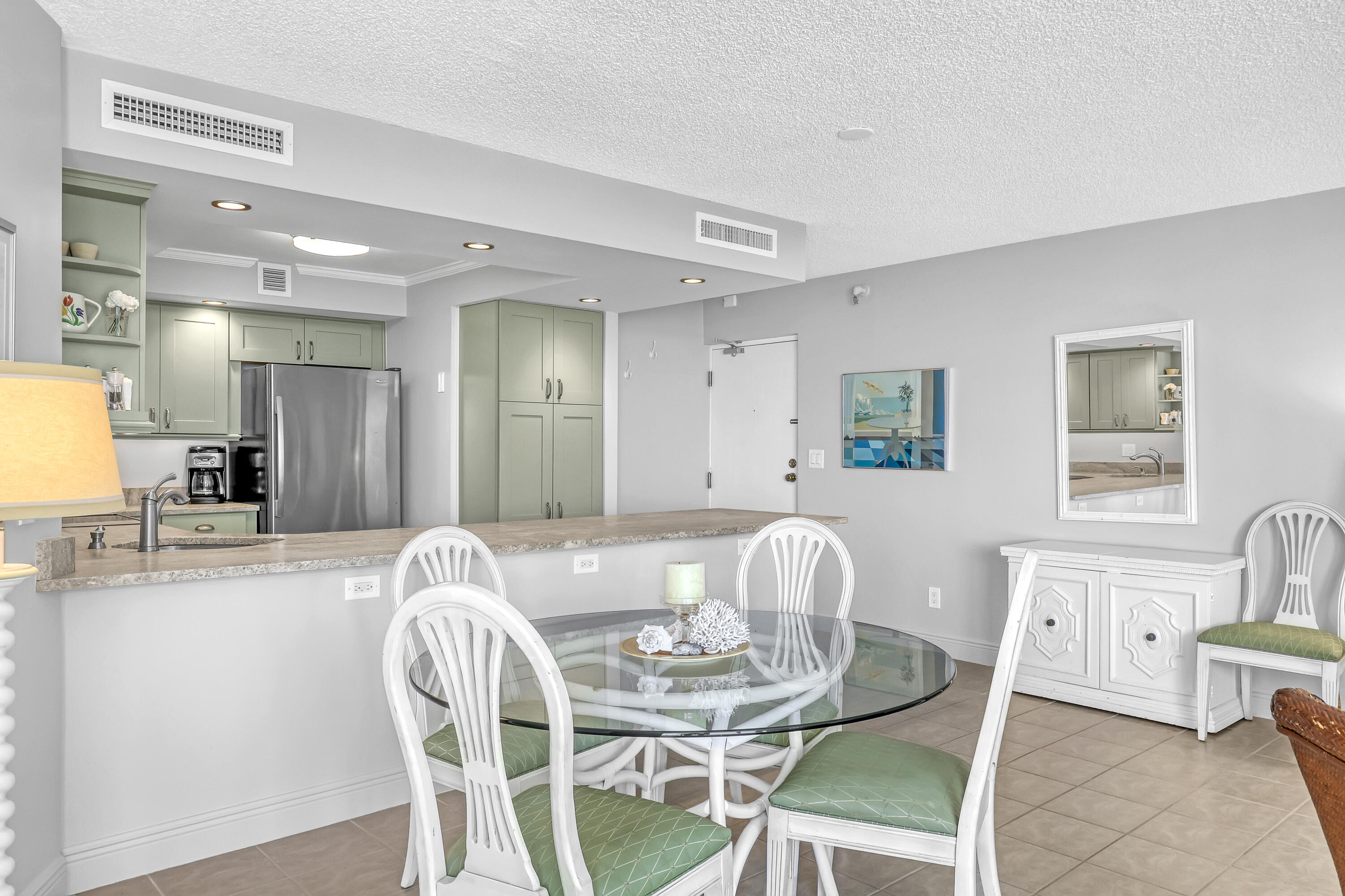 2800 N Ocean Drive A-22A