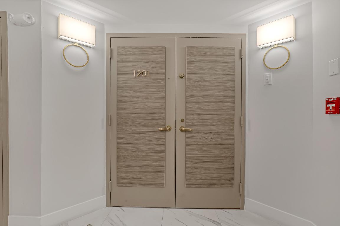 5200 N Ocean Drive 1201