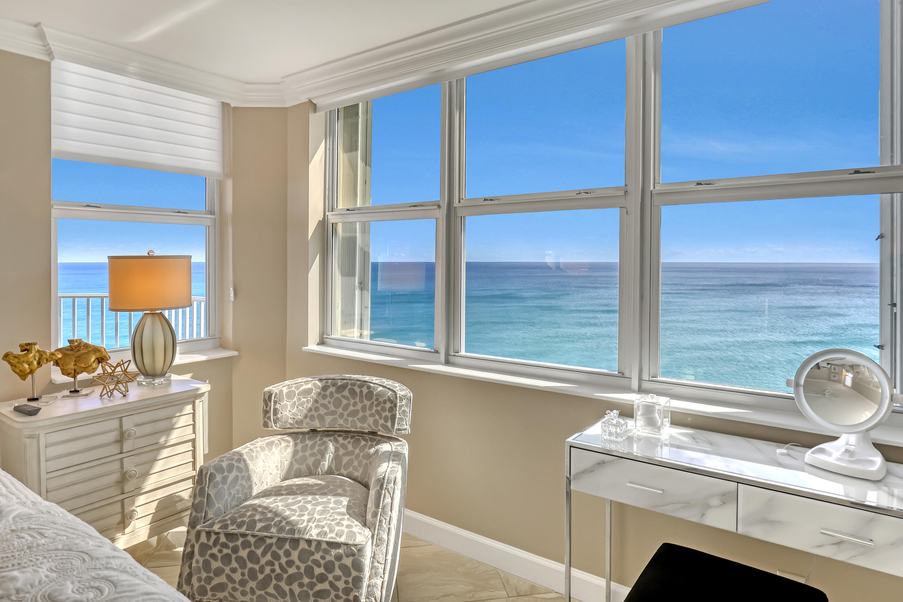 5200 N Ocean Drive 1201