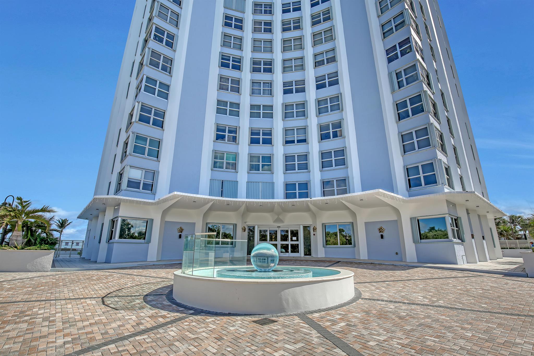 5200 N Ocean Drive 904
