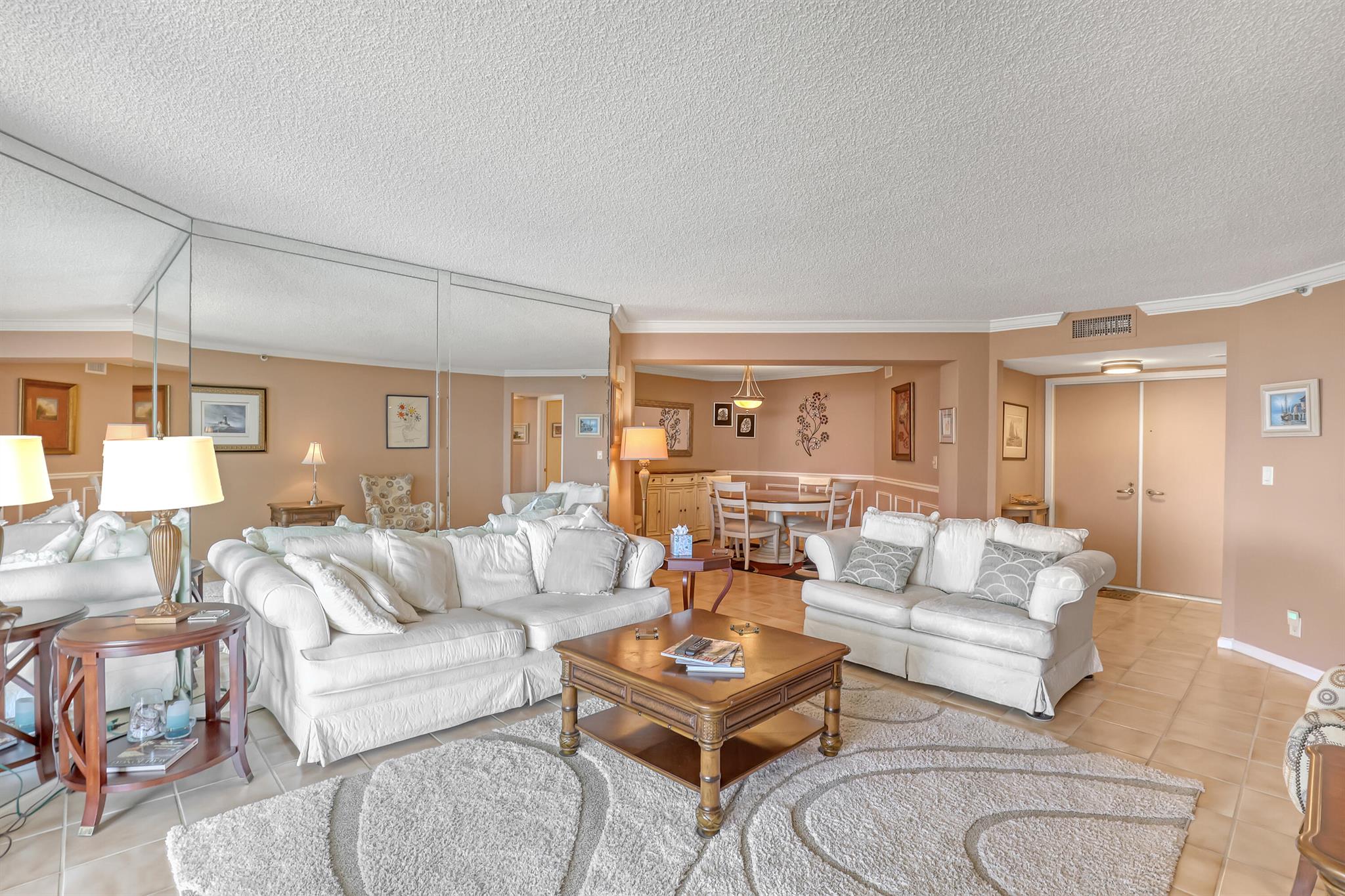 5200 N Ocean Drive 904