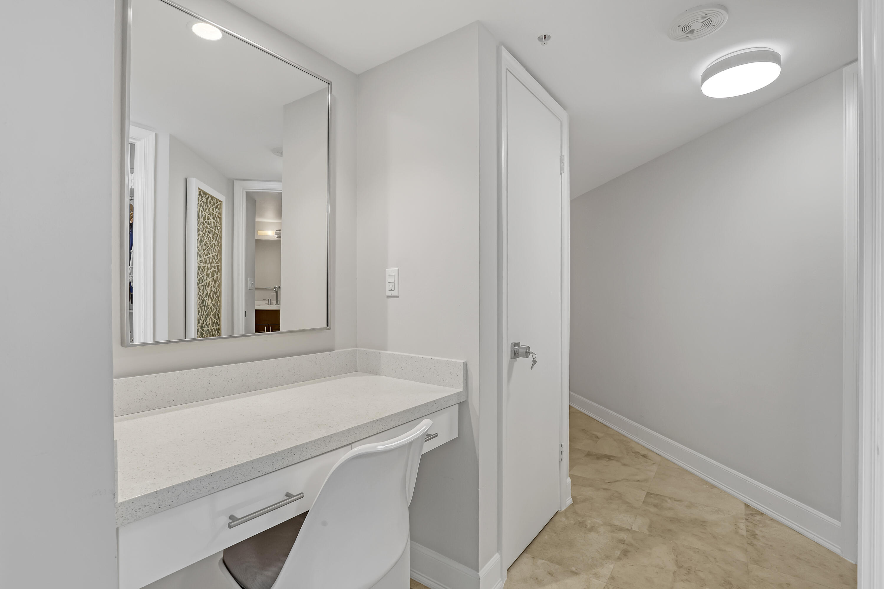 5200 N Ocean Drive 1203