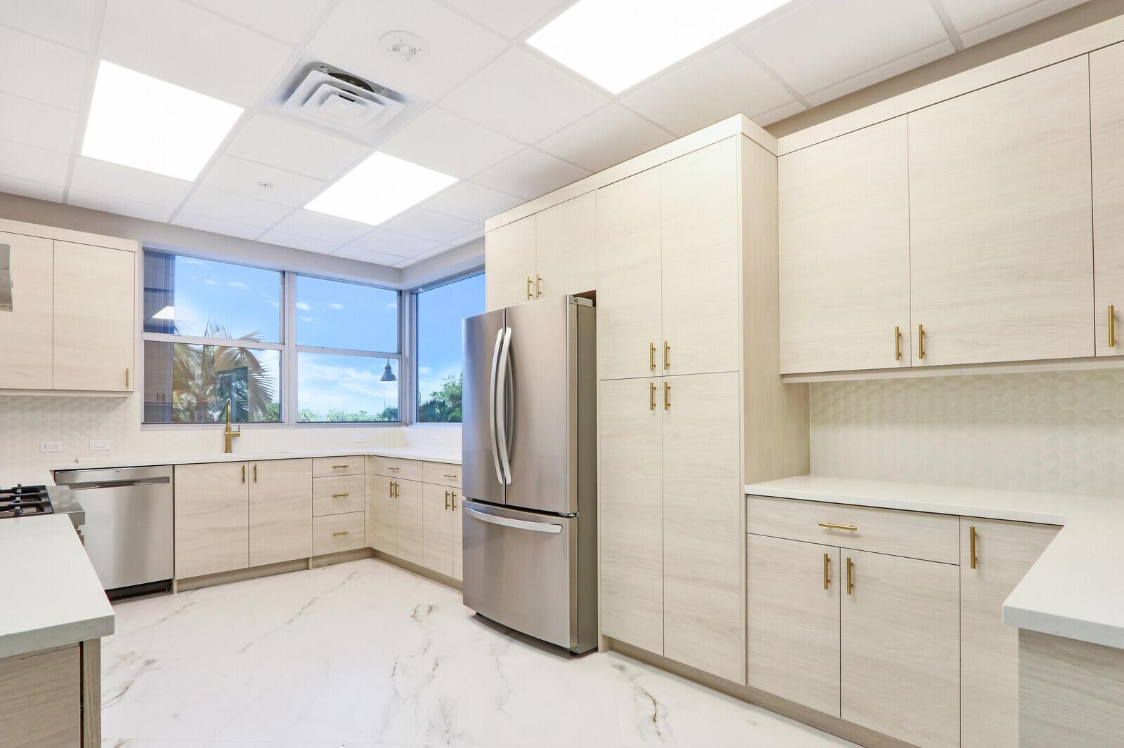 5200 N Ocean Drive 1203