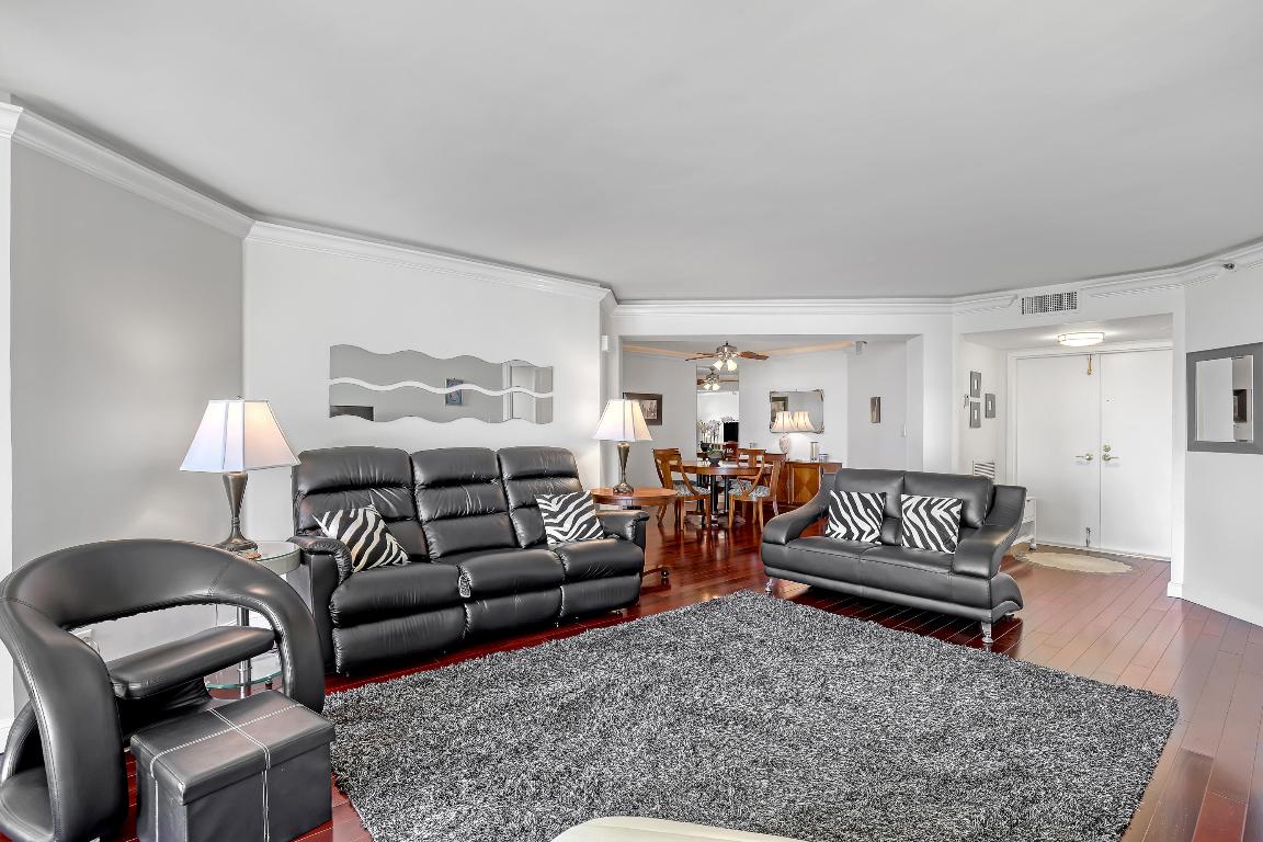 5200 N Ocean Drive 1004