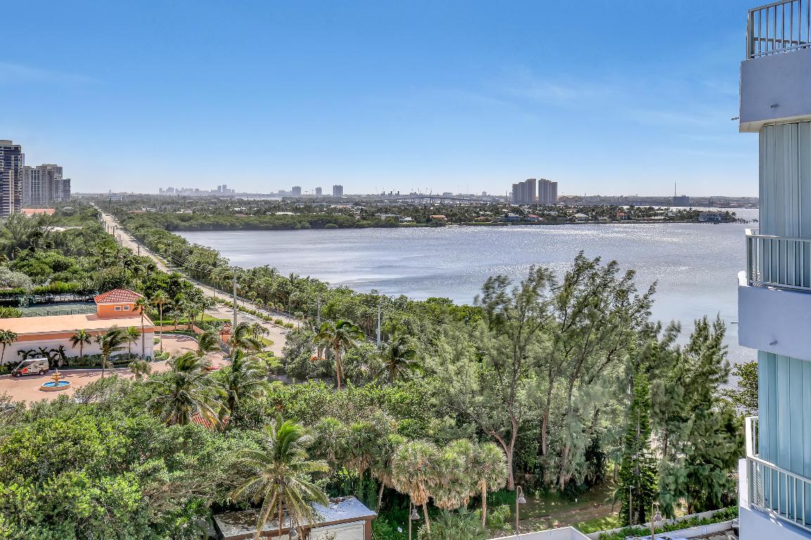 5200 N Ocean Drive 1004