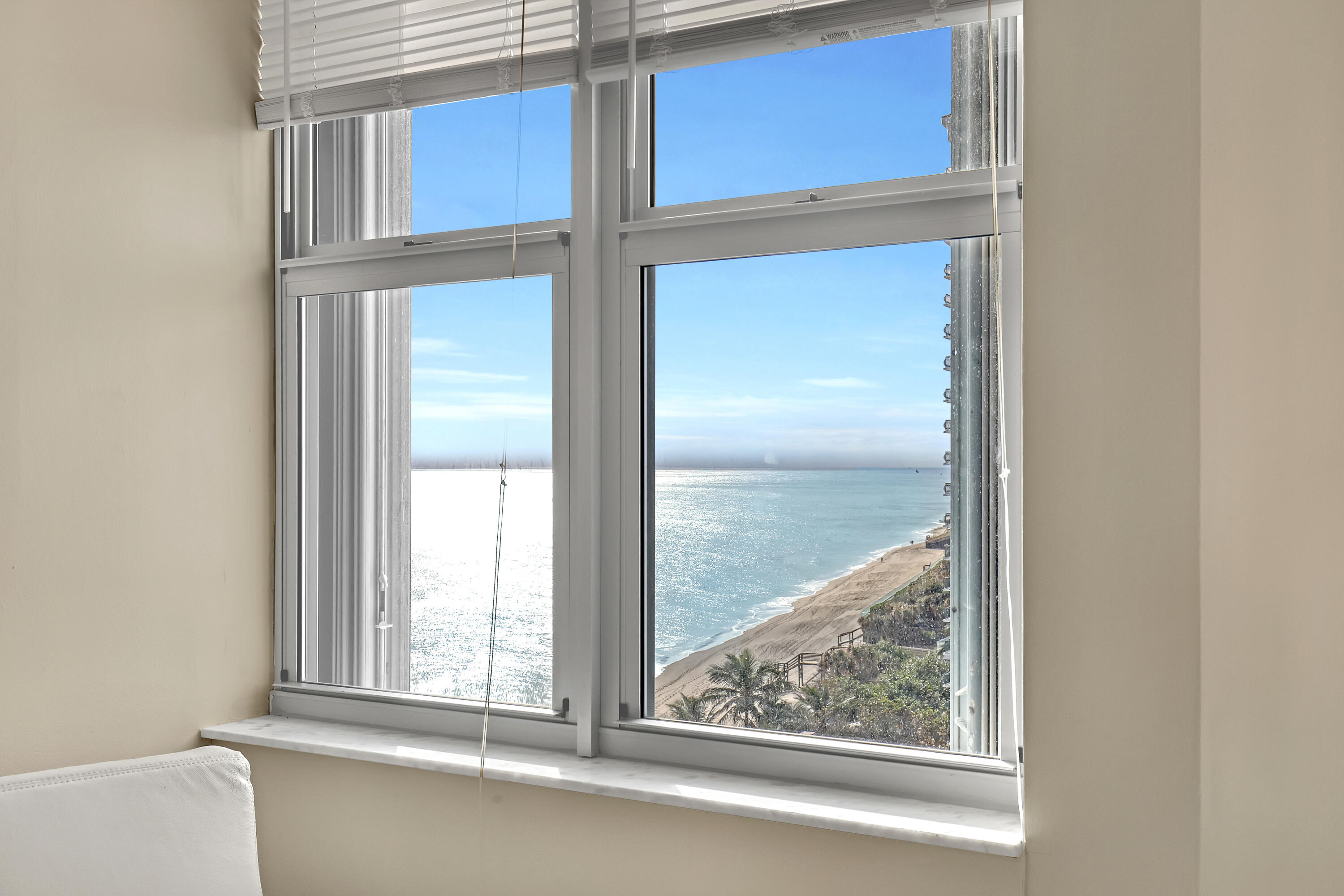 5200 N Ocean Drive 1004