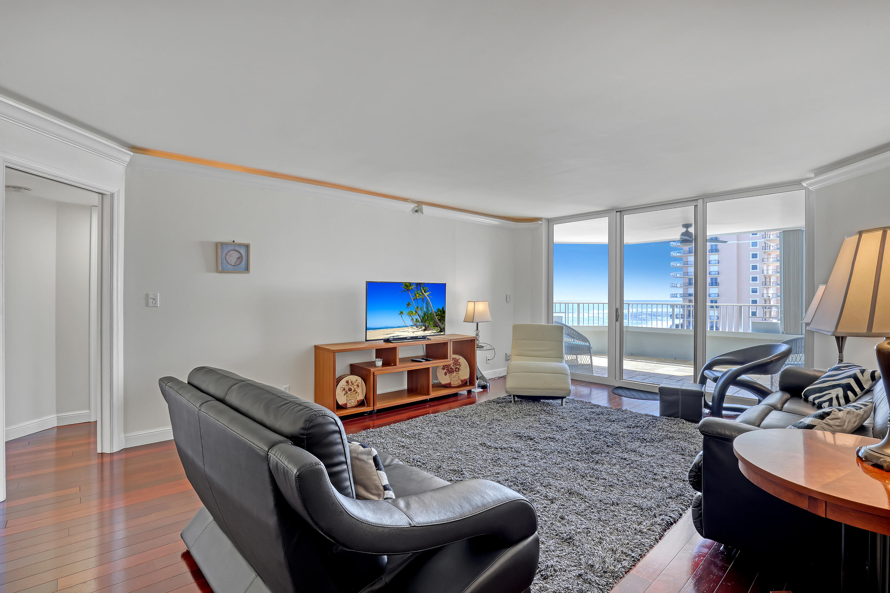 5200 N Ocean Drive 1004