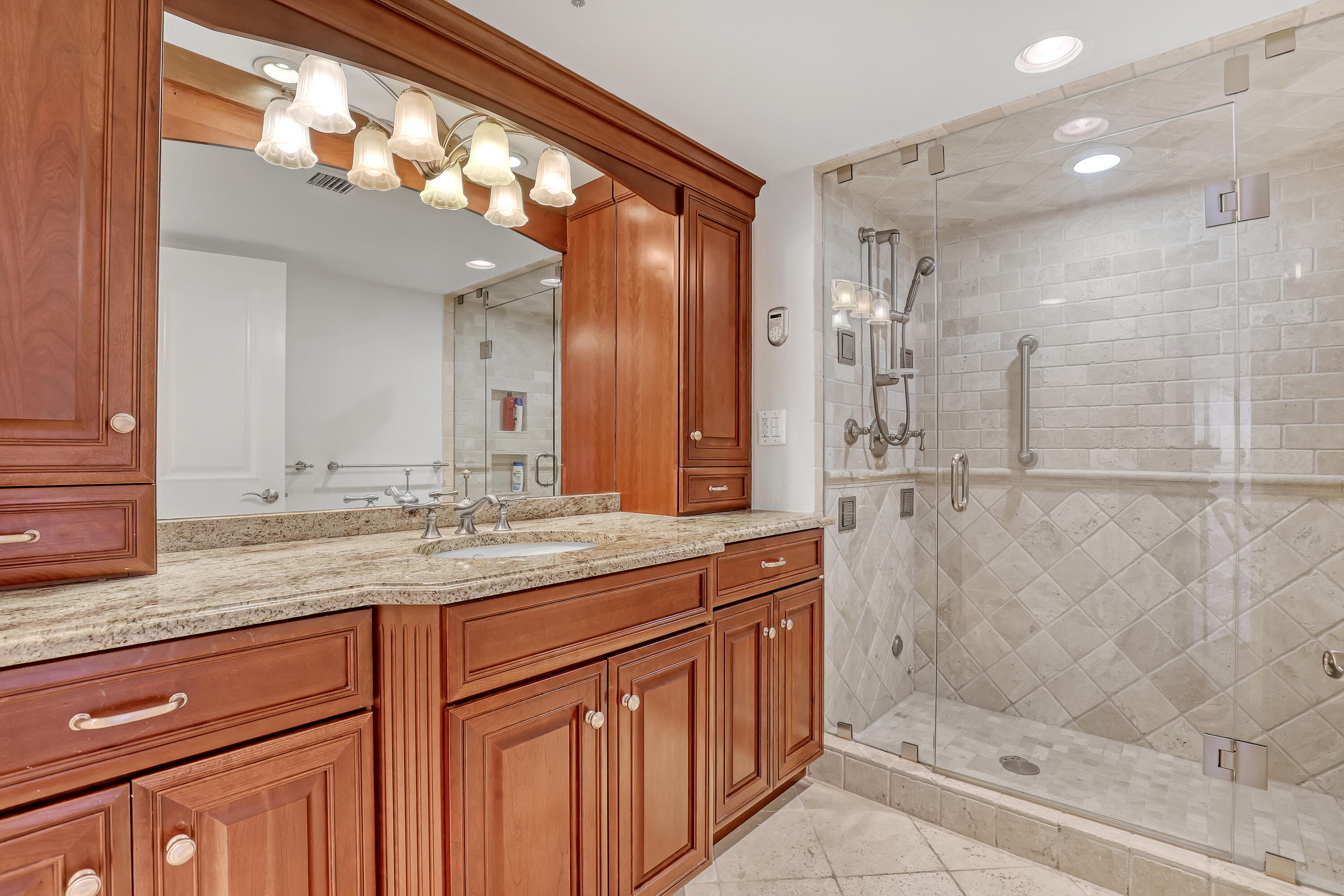 5200 N Ocean 702 Drive 702