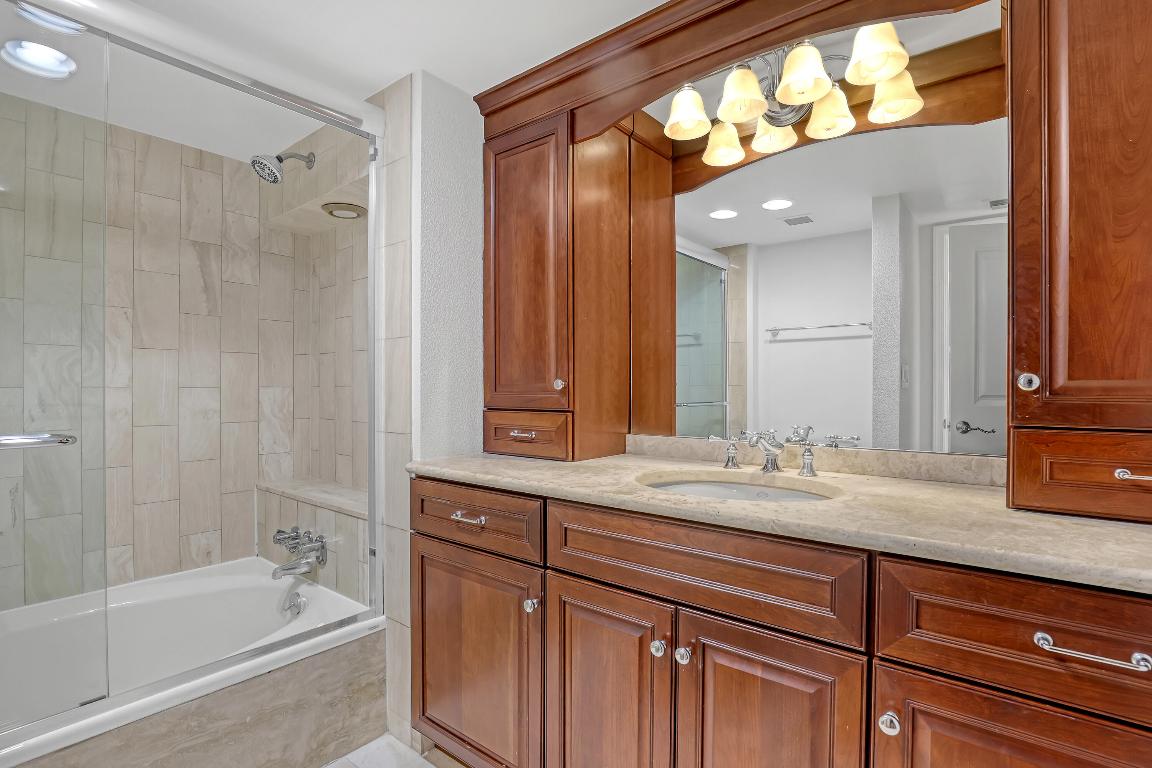 5200 N Ocean 702 Drive 702