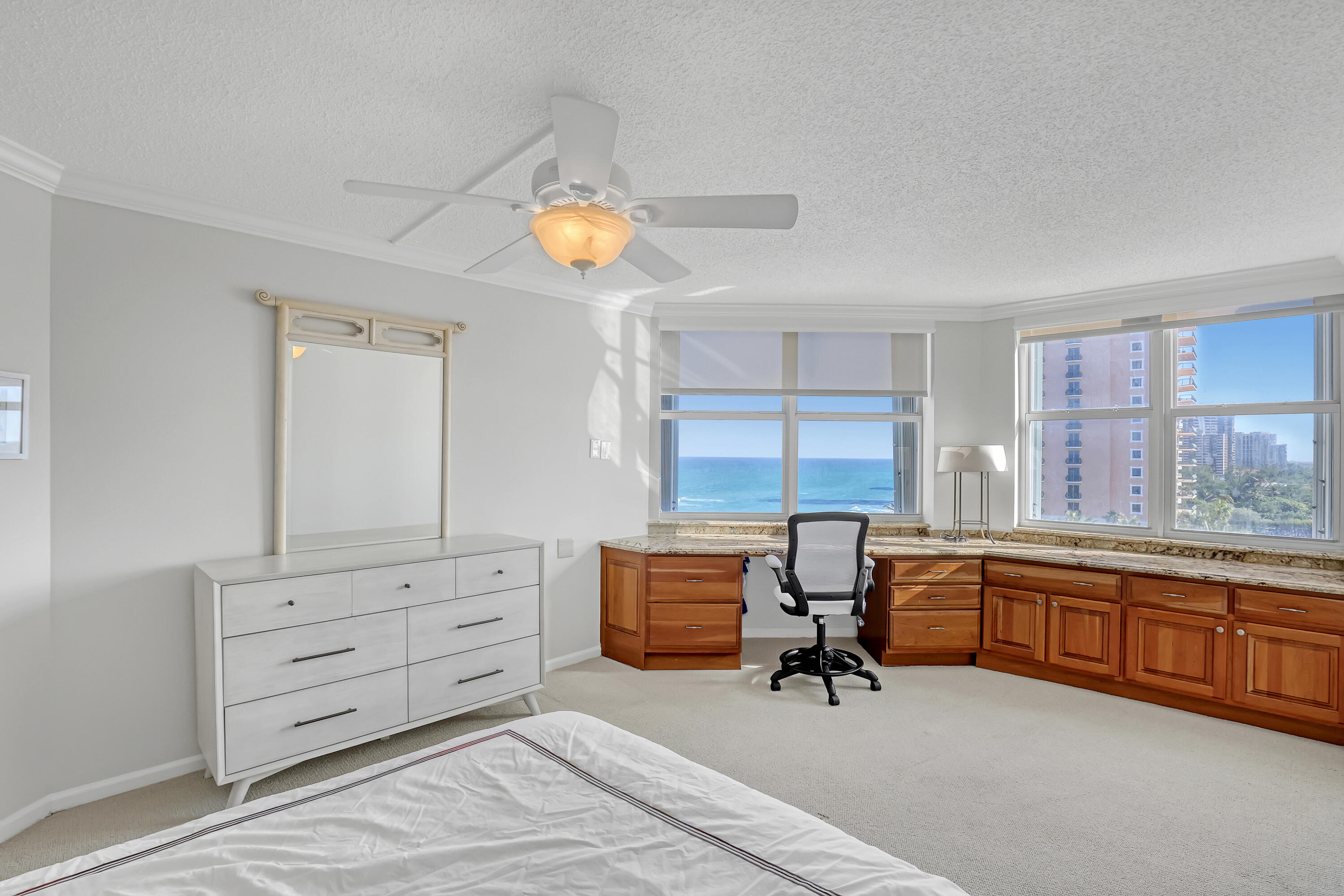 5200 N Ocean 702 Drive 702