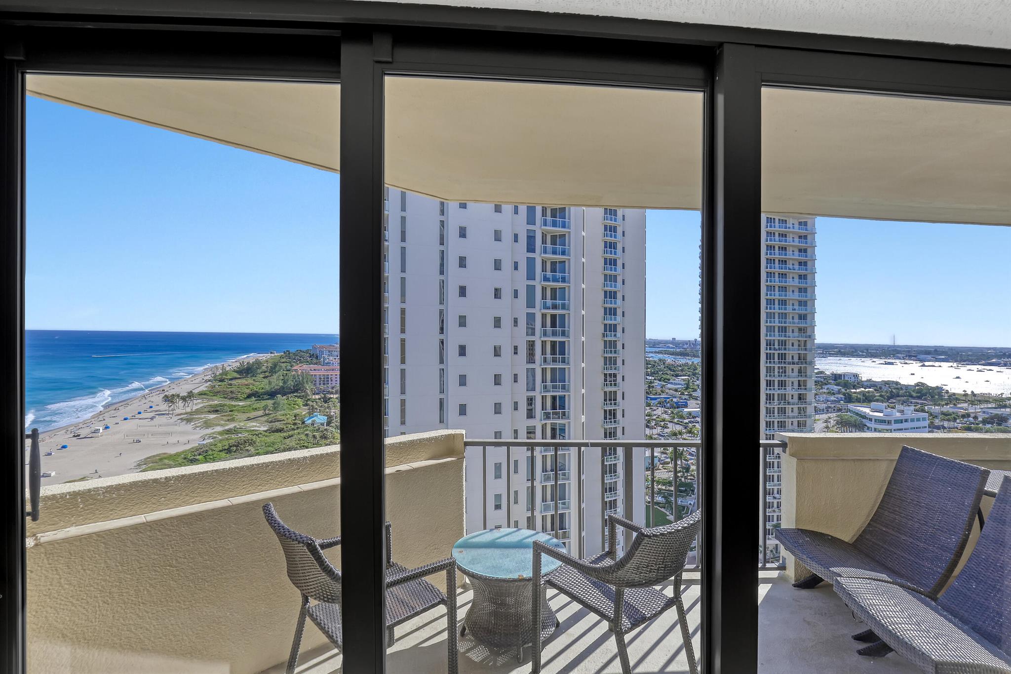 2800 N Ocean Drive A-22a