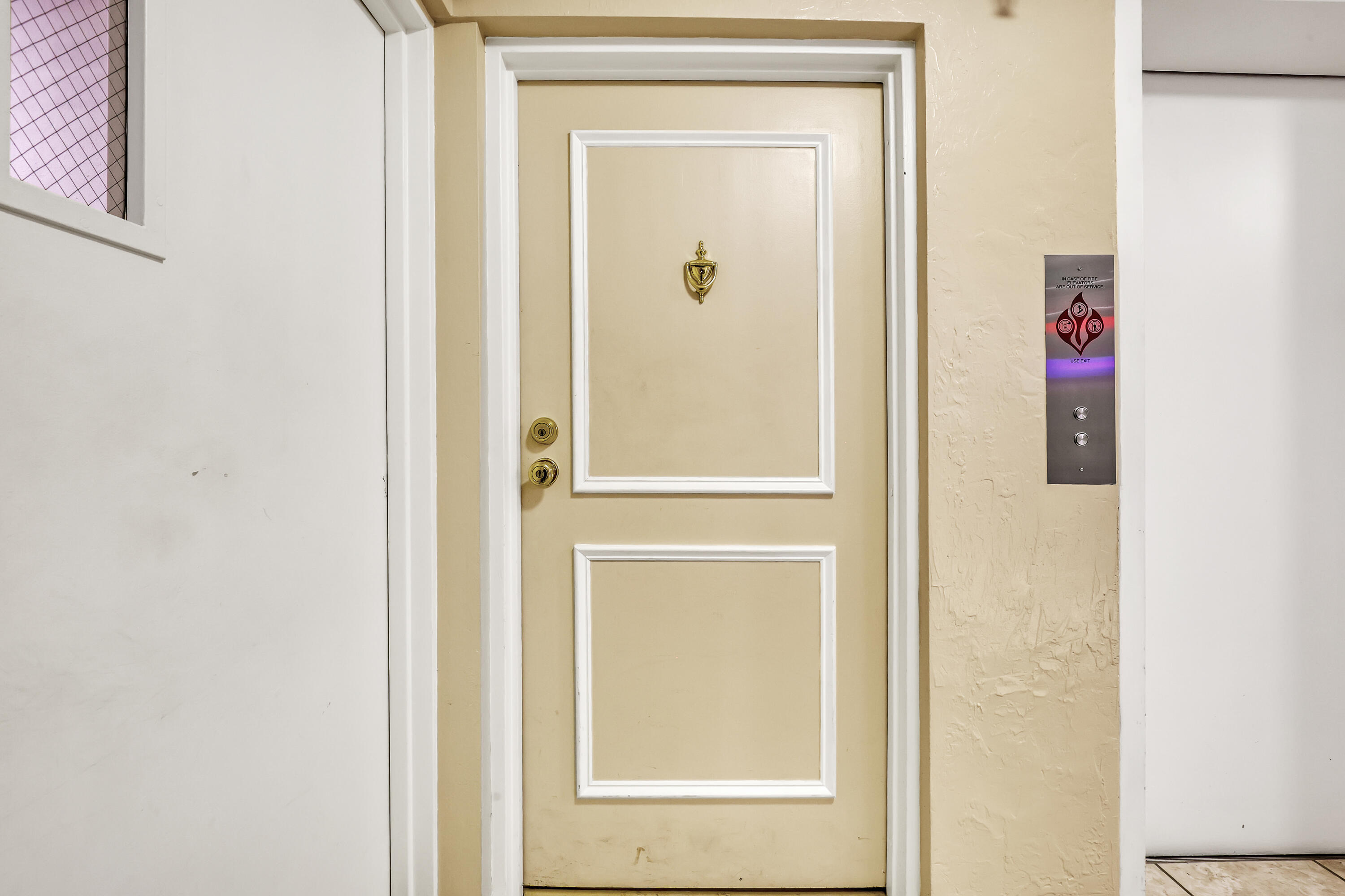 2800 N Ocean Drive A-22a