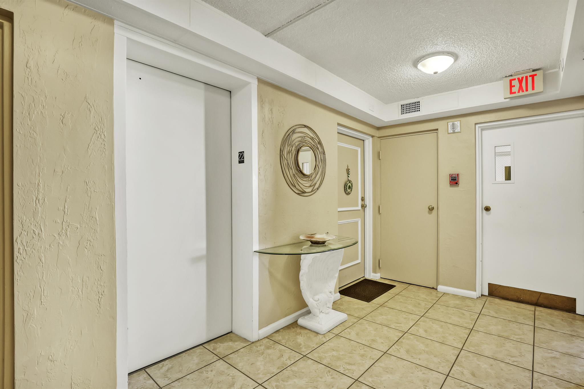 2800 N Ocean Drive A-22a