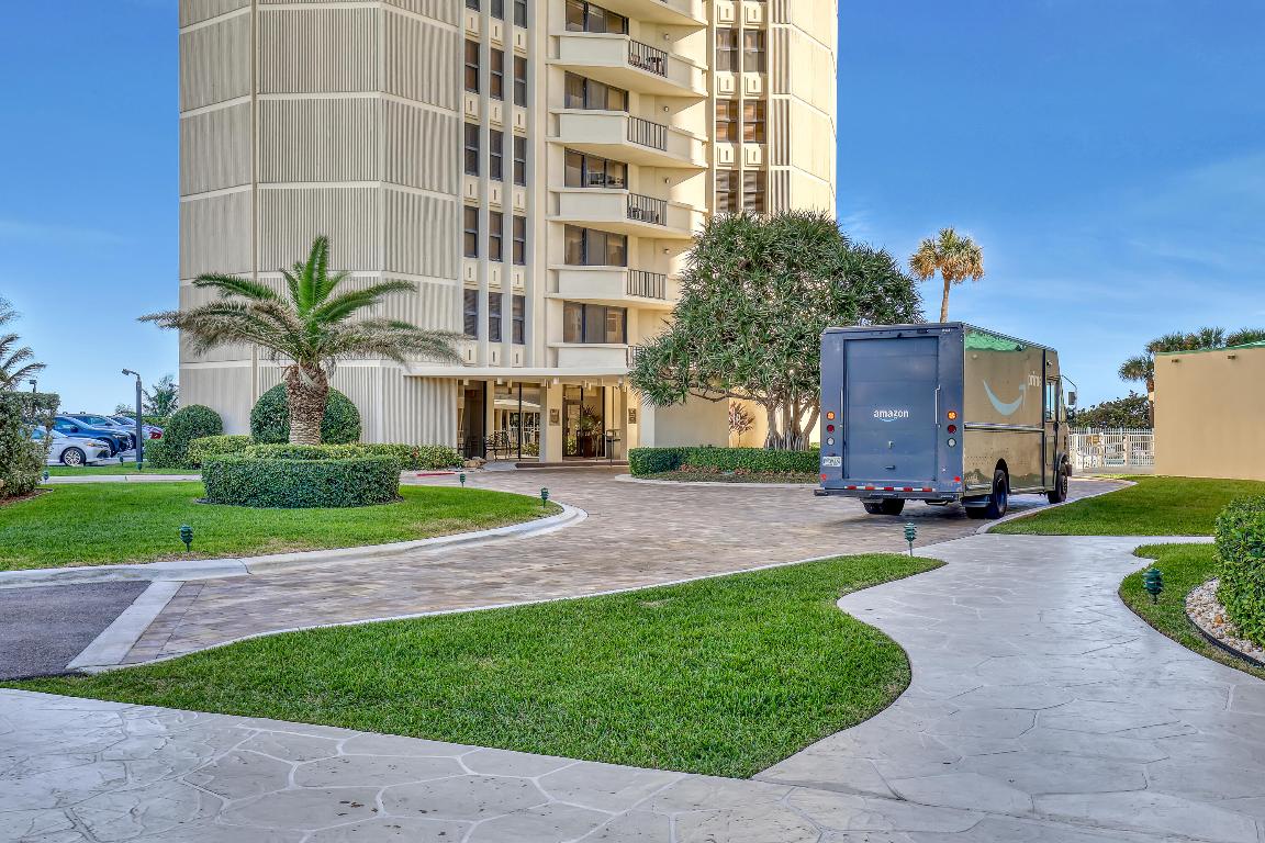 2800 N Ocean Drive A-22a