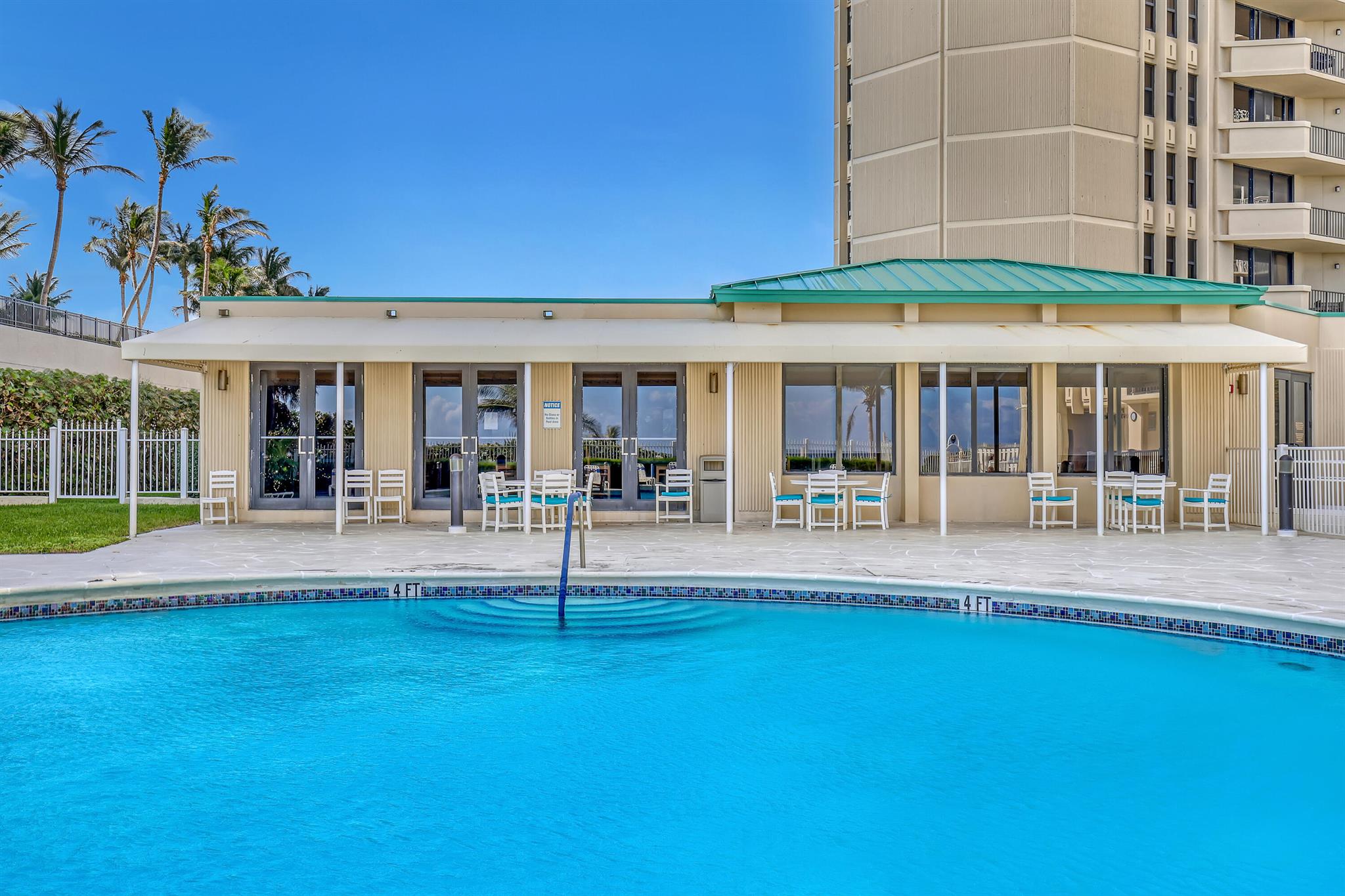 2800 N Ocean Drive A-22a