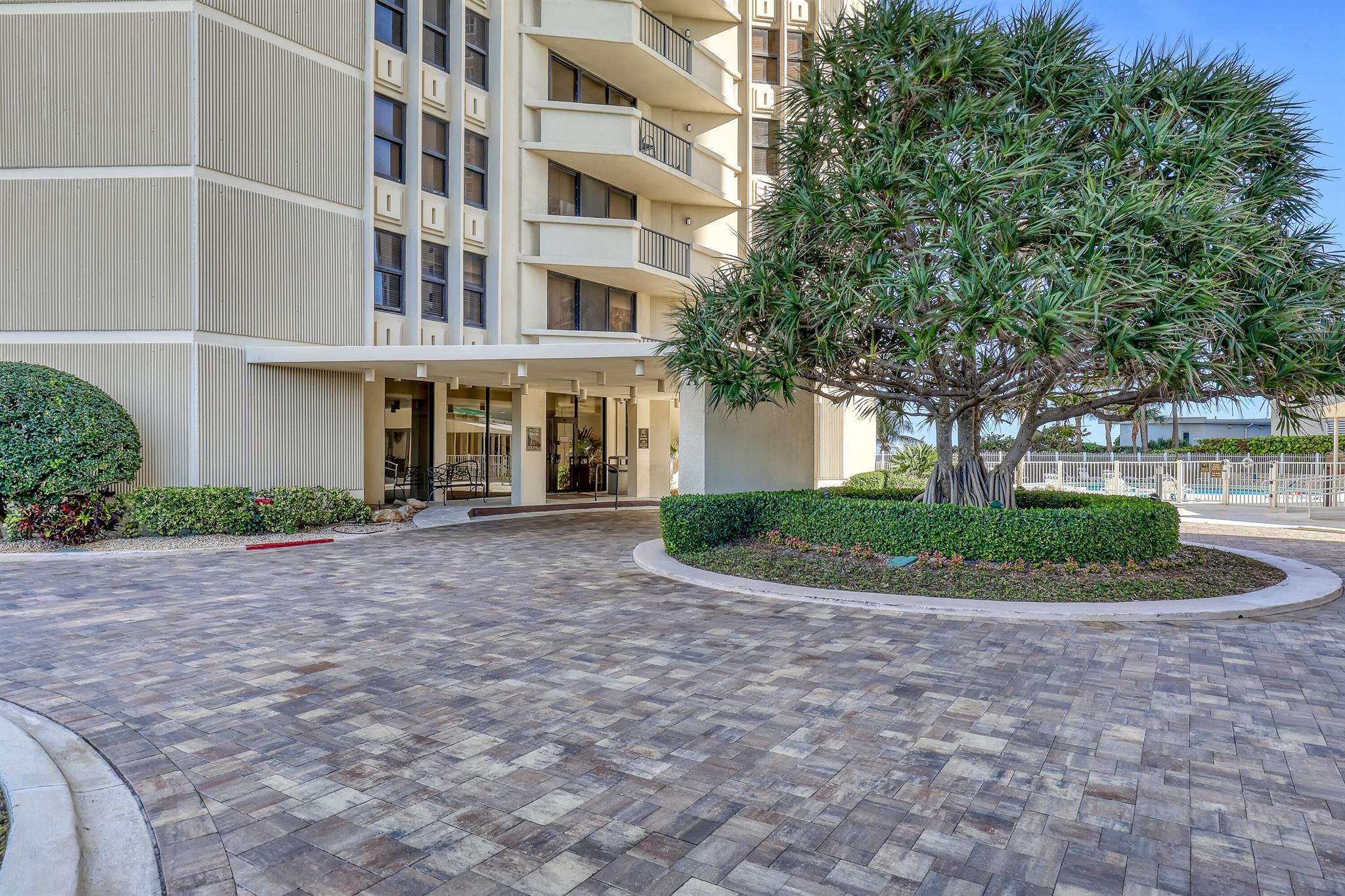 2800 N Ocean Drive A-22a