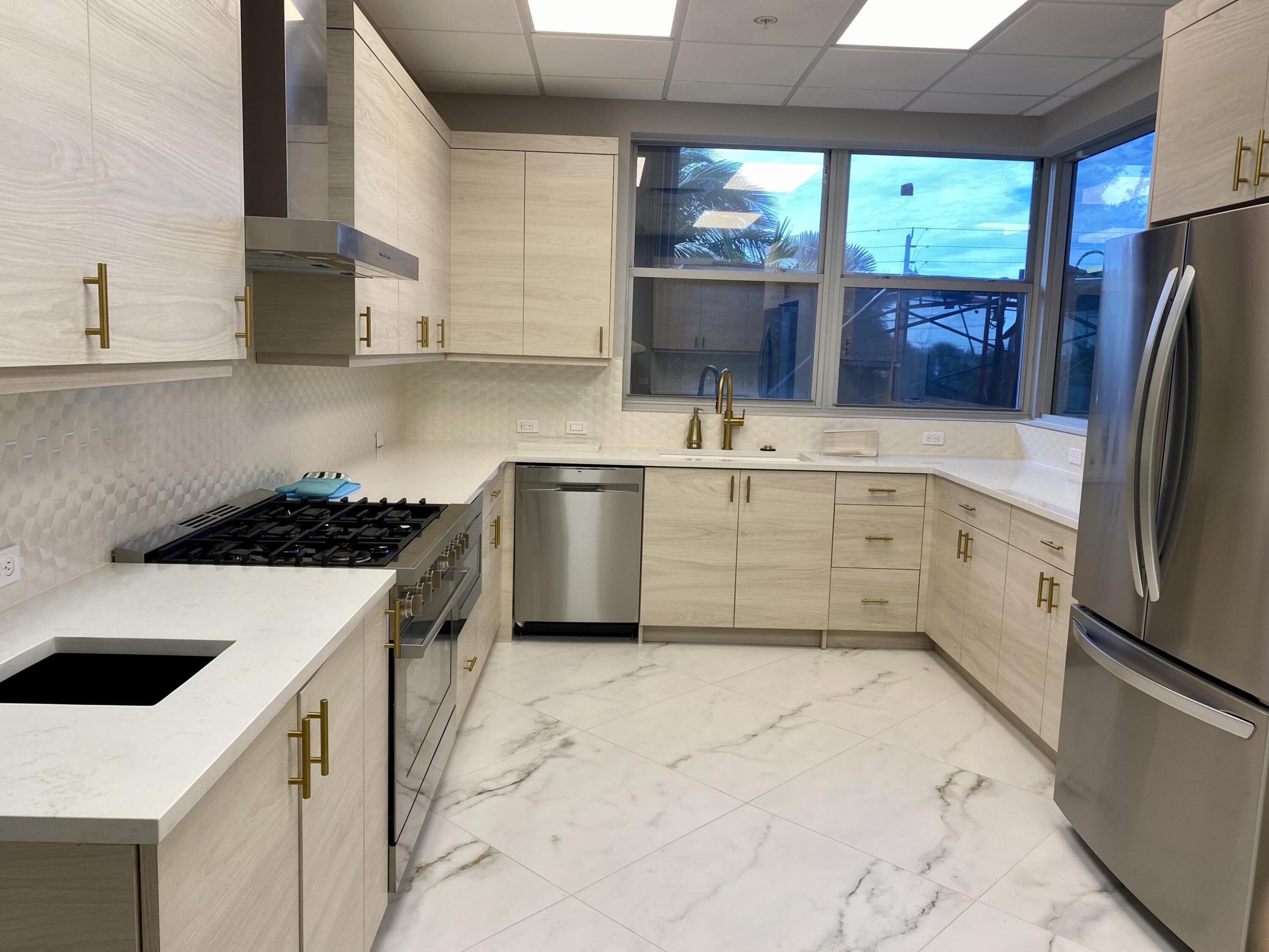 5200 N Ocean Drive 1503