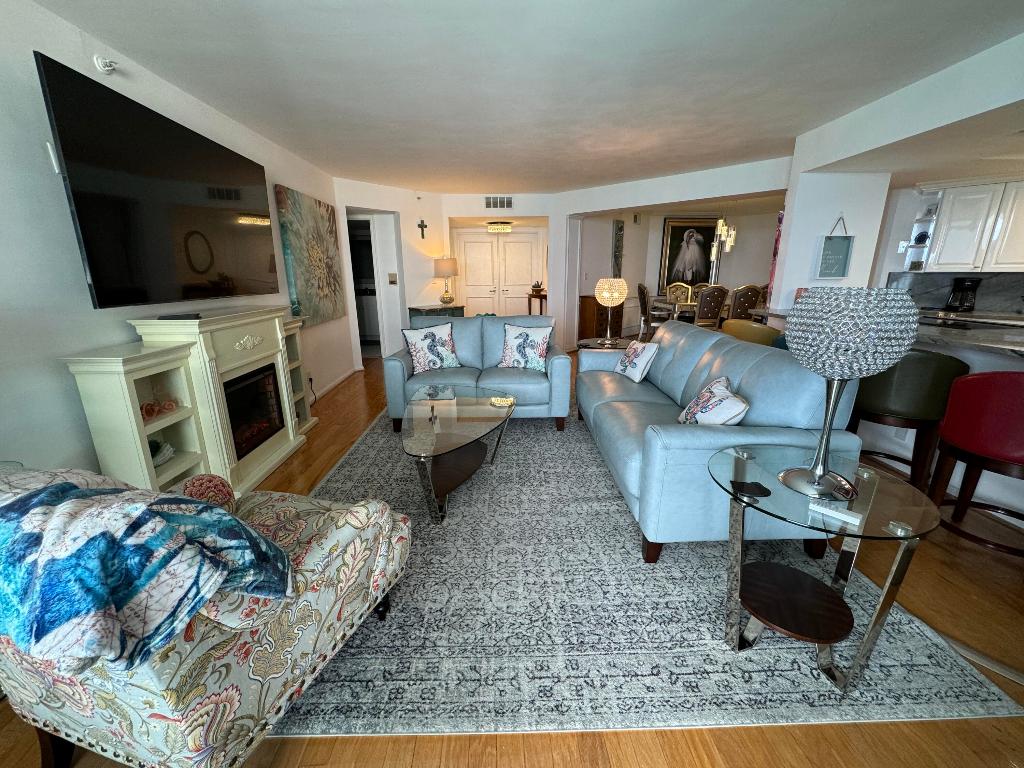 5200 N Ocean Drive 1503