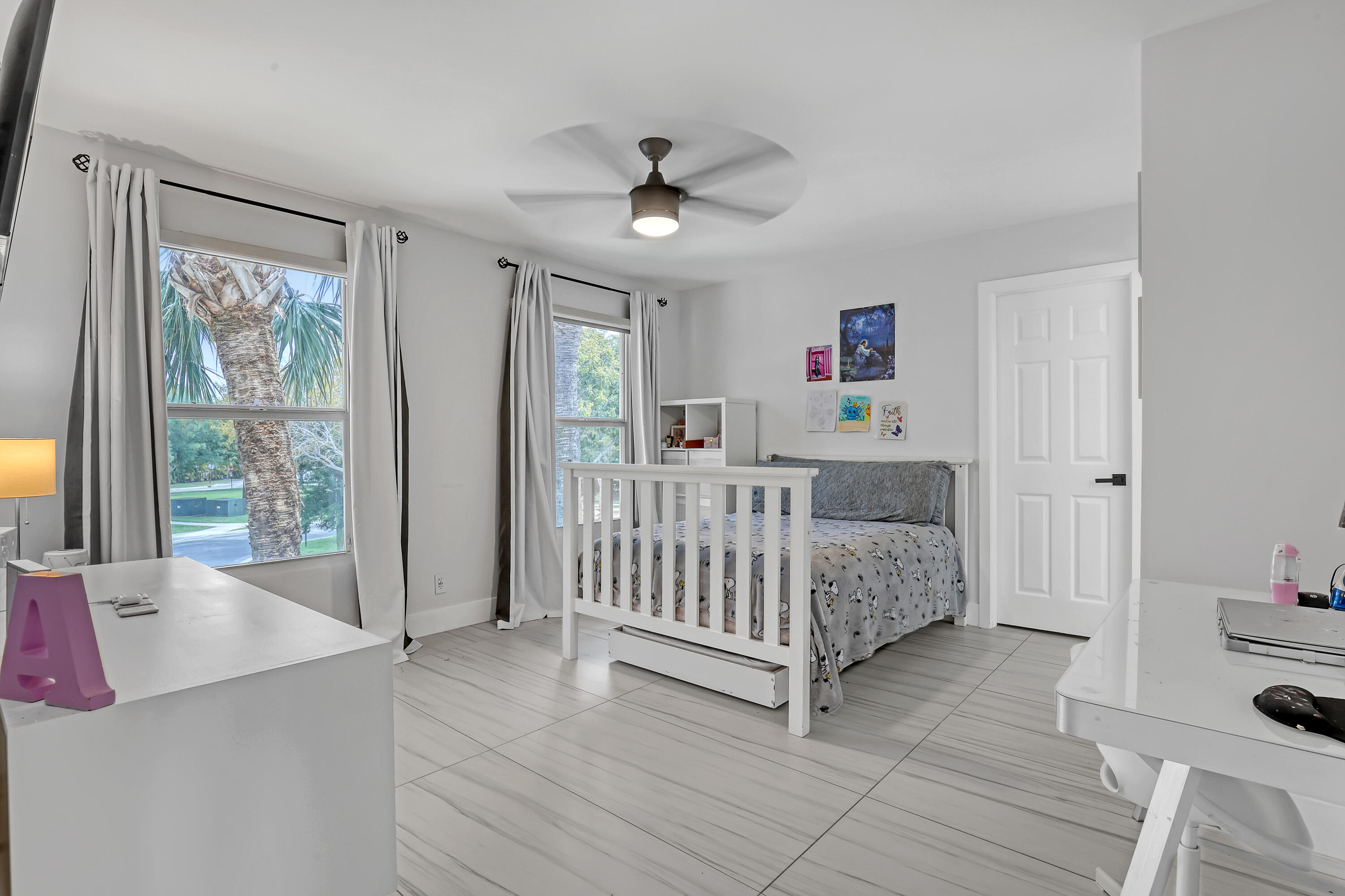 8086 Bautista Way