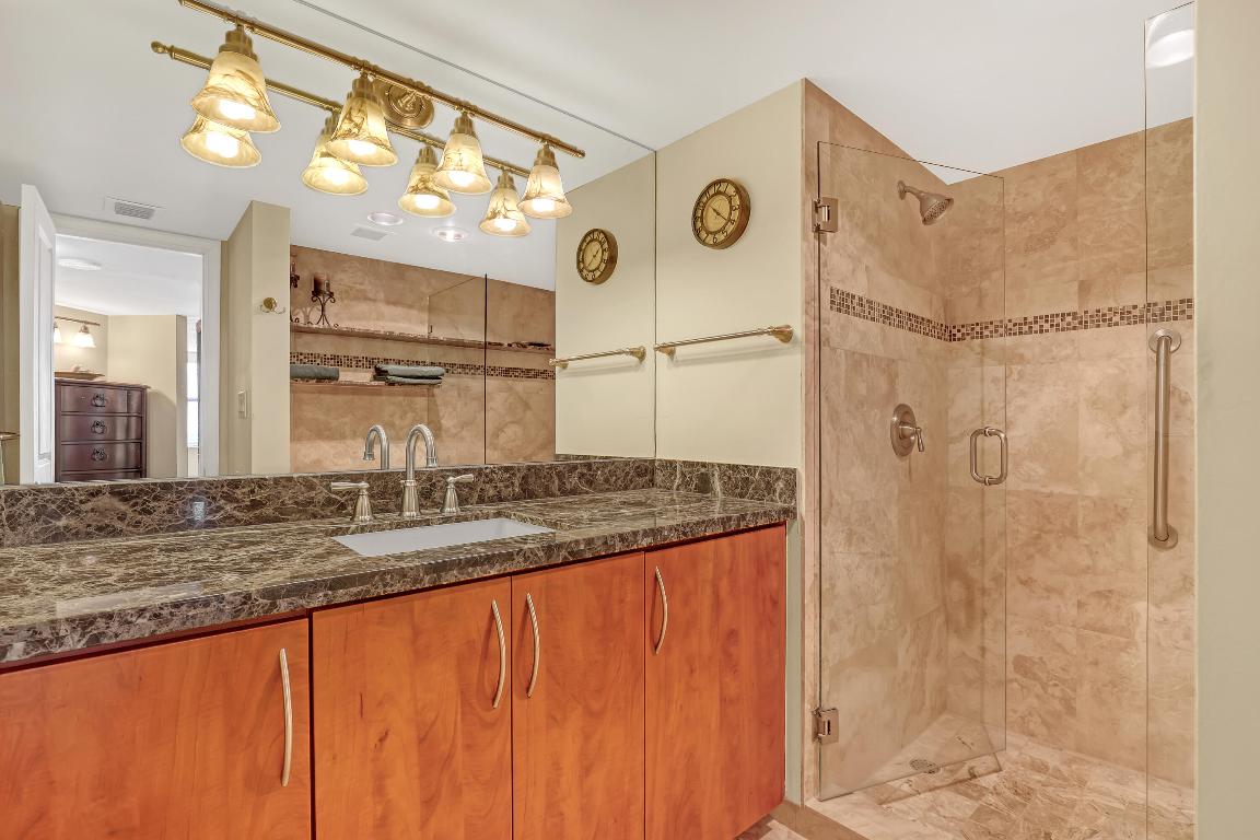 5200 N Ocean Drive 703