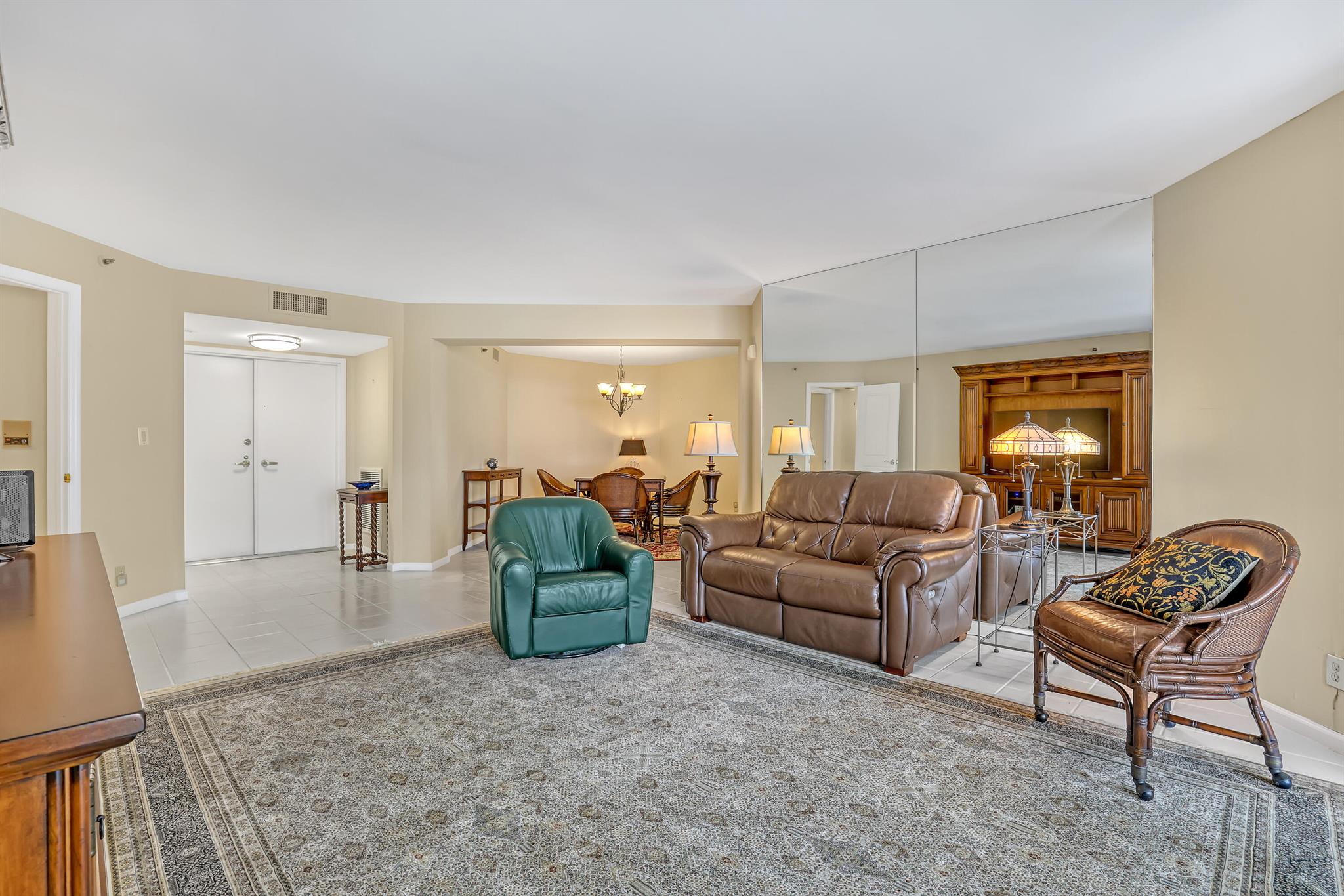 5200 N Ocean Drive 703