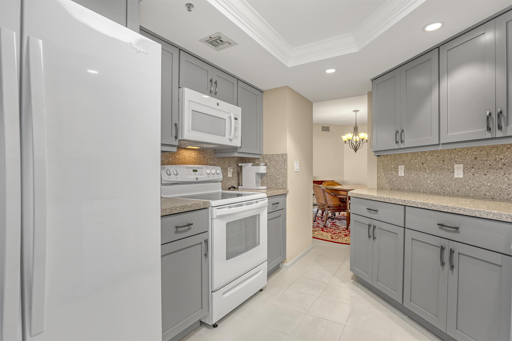 5200 N Ocean Drive 703