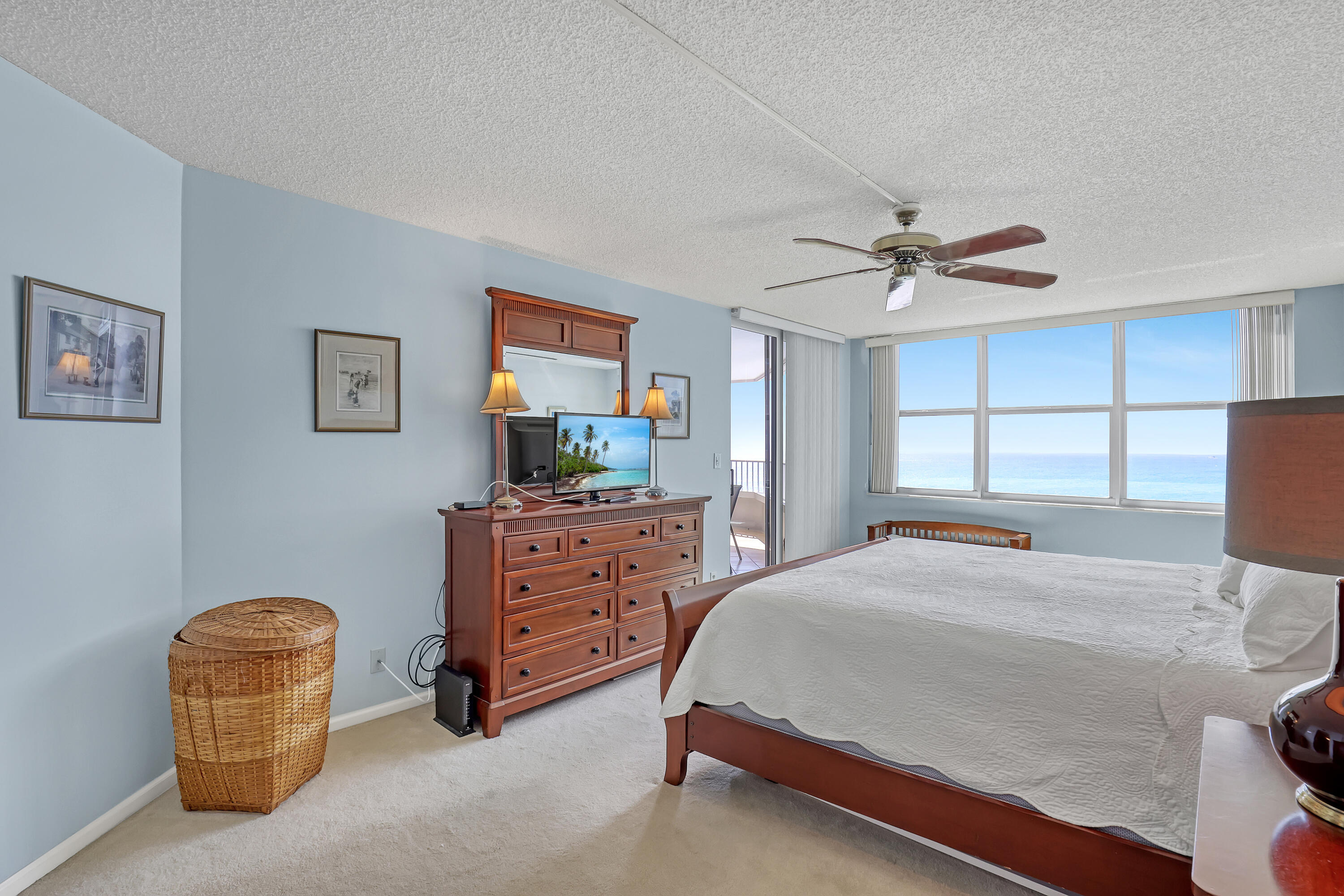 5200 N Ocean Drive 904