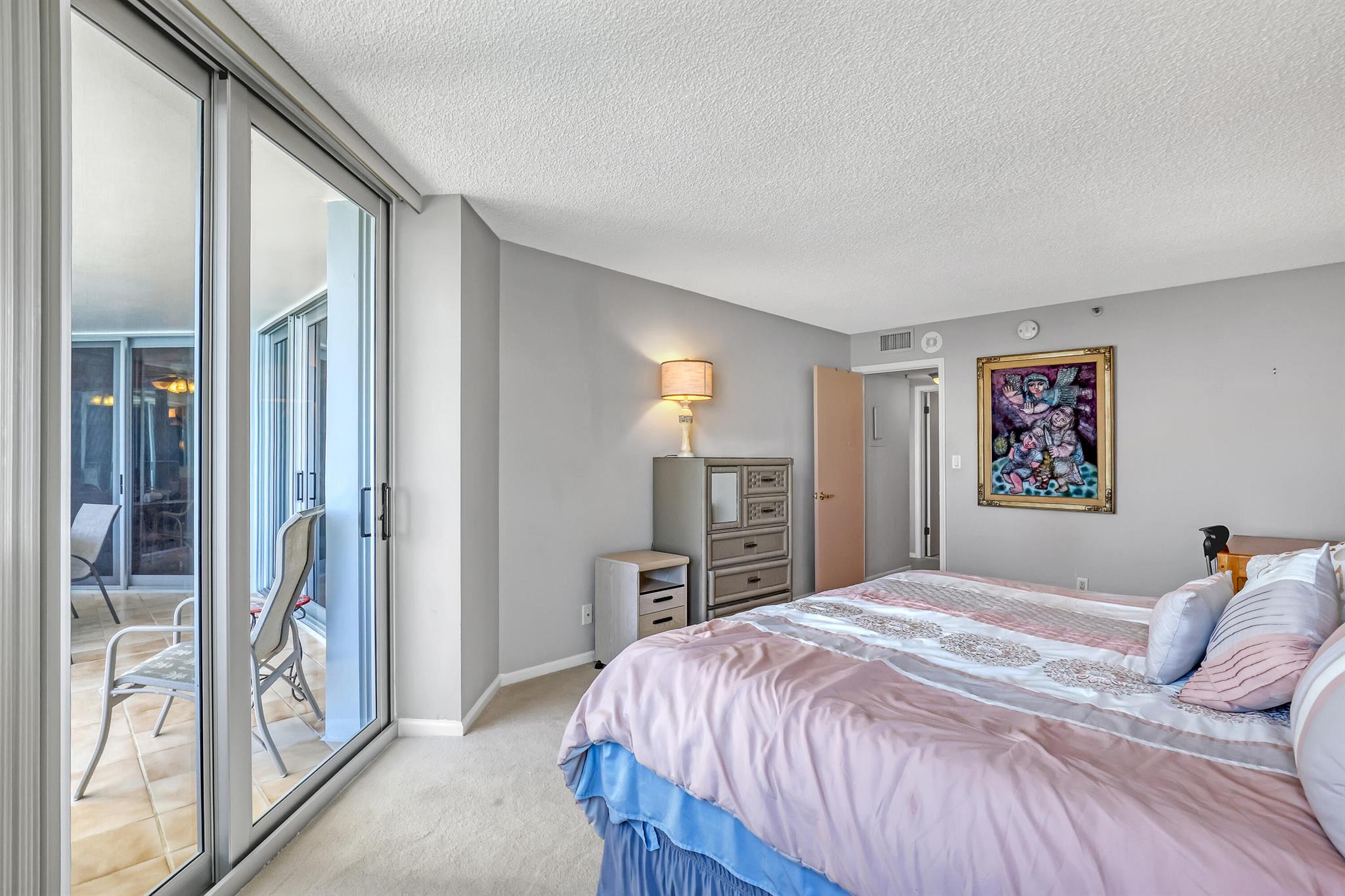 5200 N Ocean Drive 904