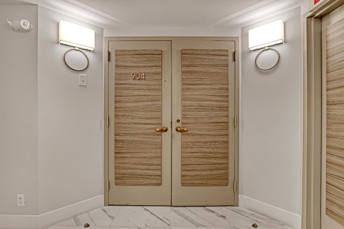 5200 N Ocean Drive 904