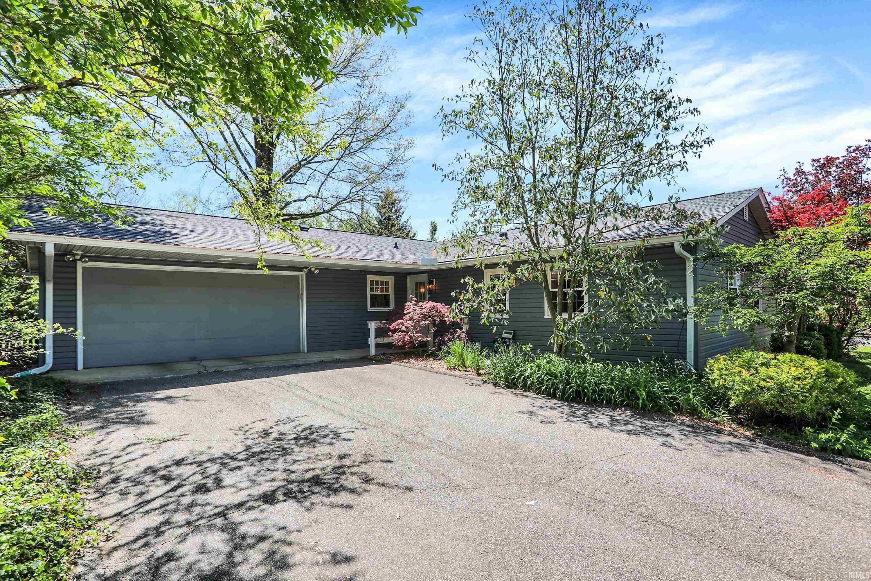 1610 S Pickwick Place