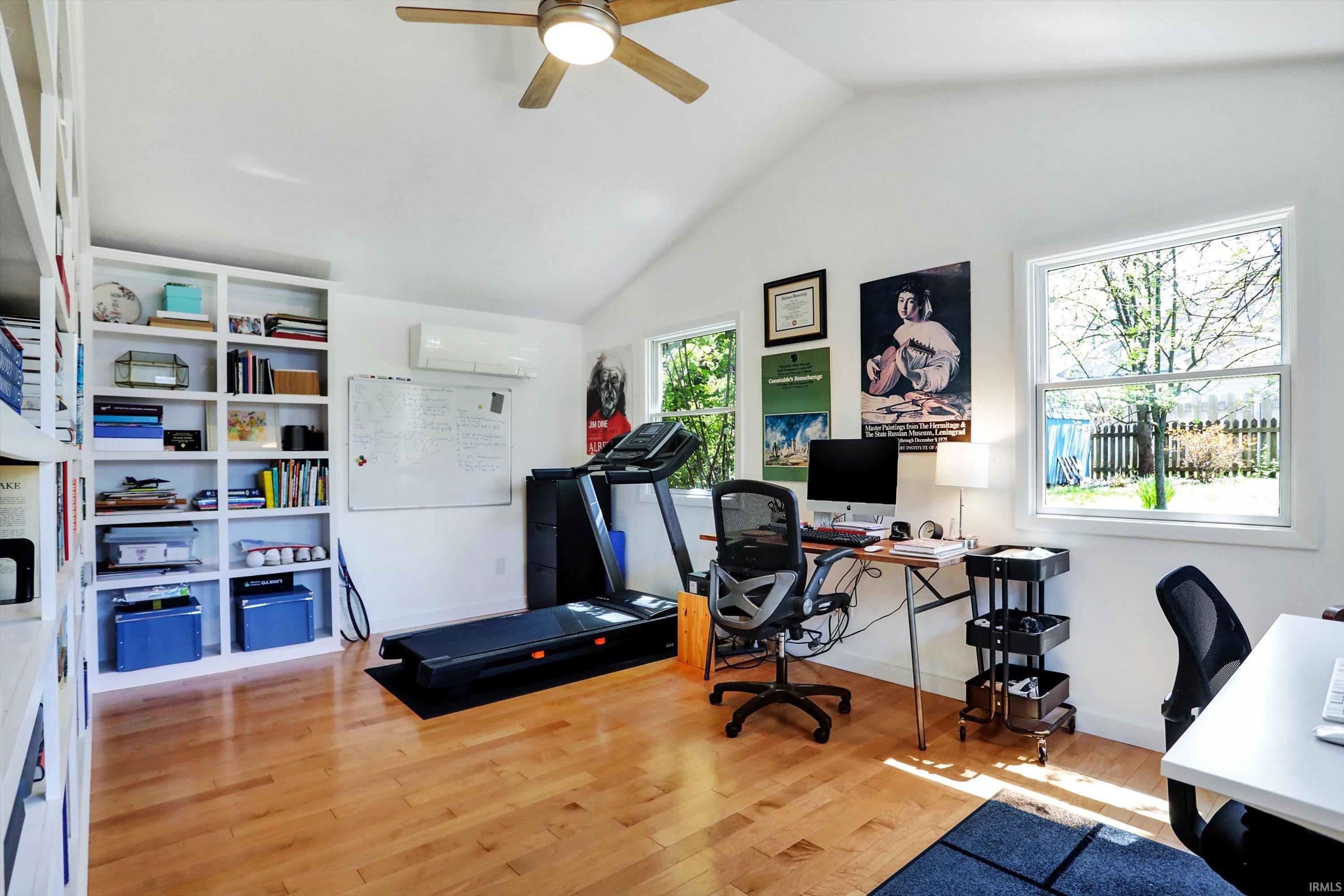 1610 S Pickwick Place