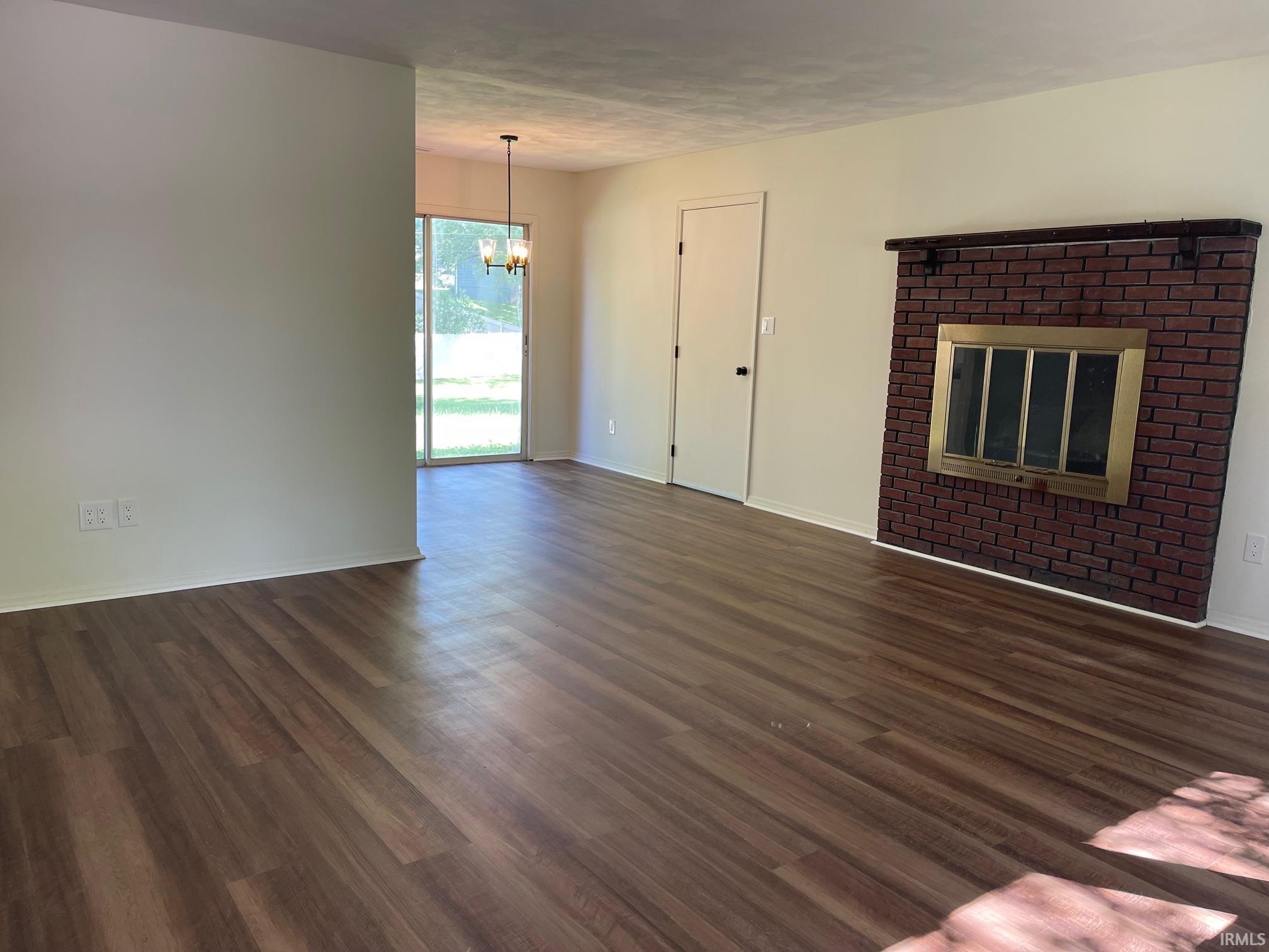 4295 N Ridgewood Drive