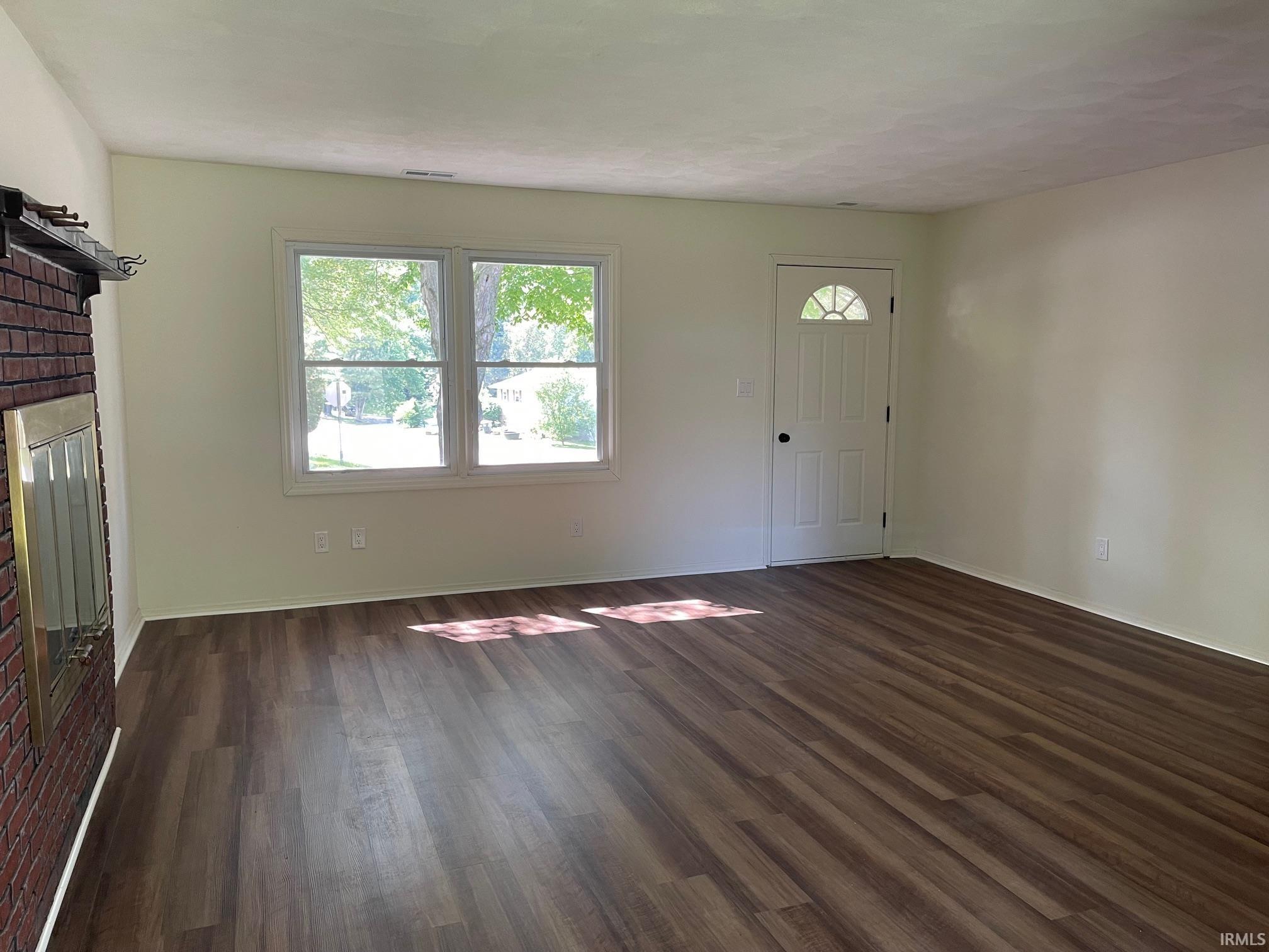 4295 N Ridgewood Drive