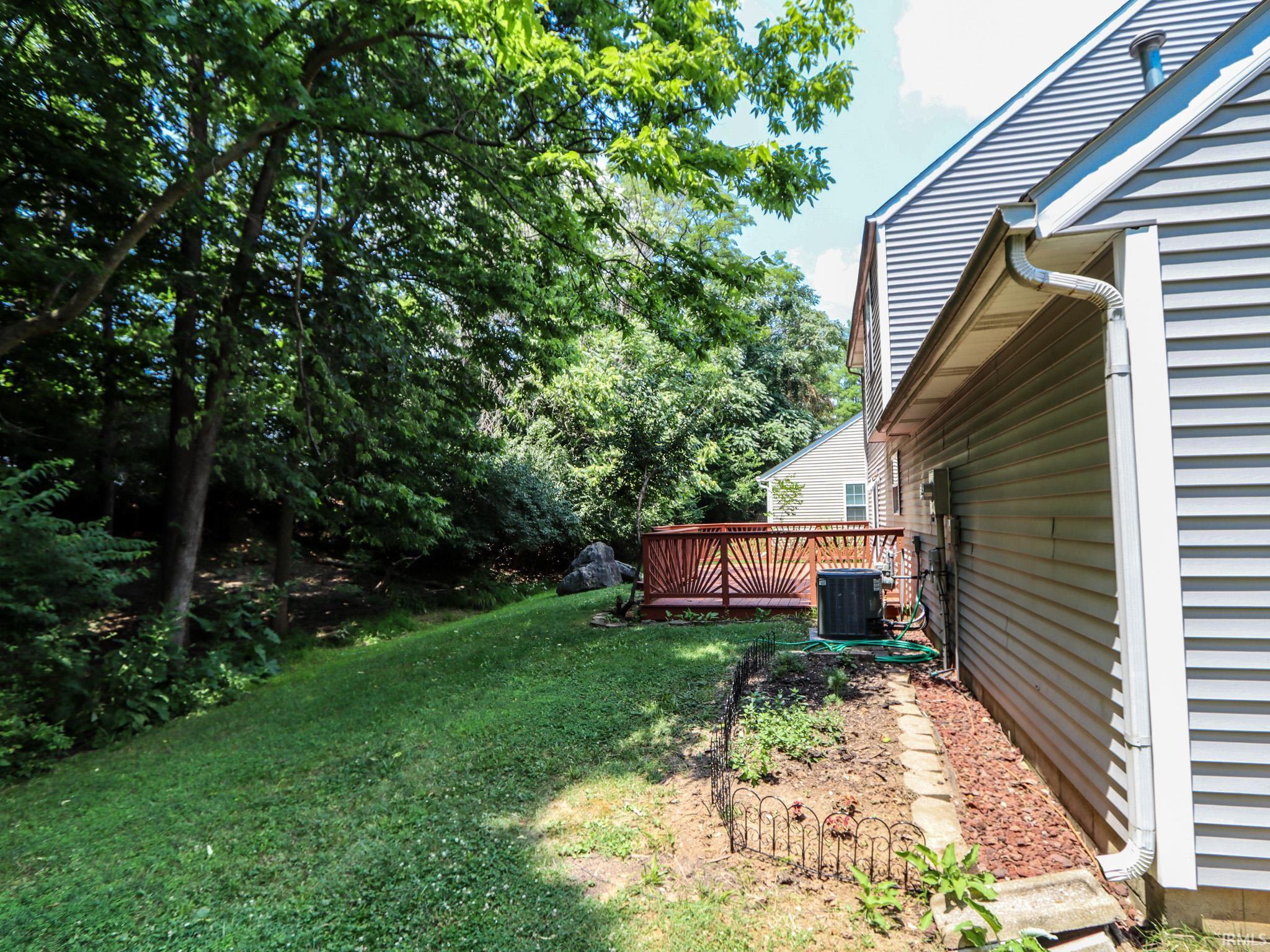 2242 S Sweetbriar Circle