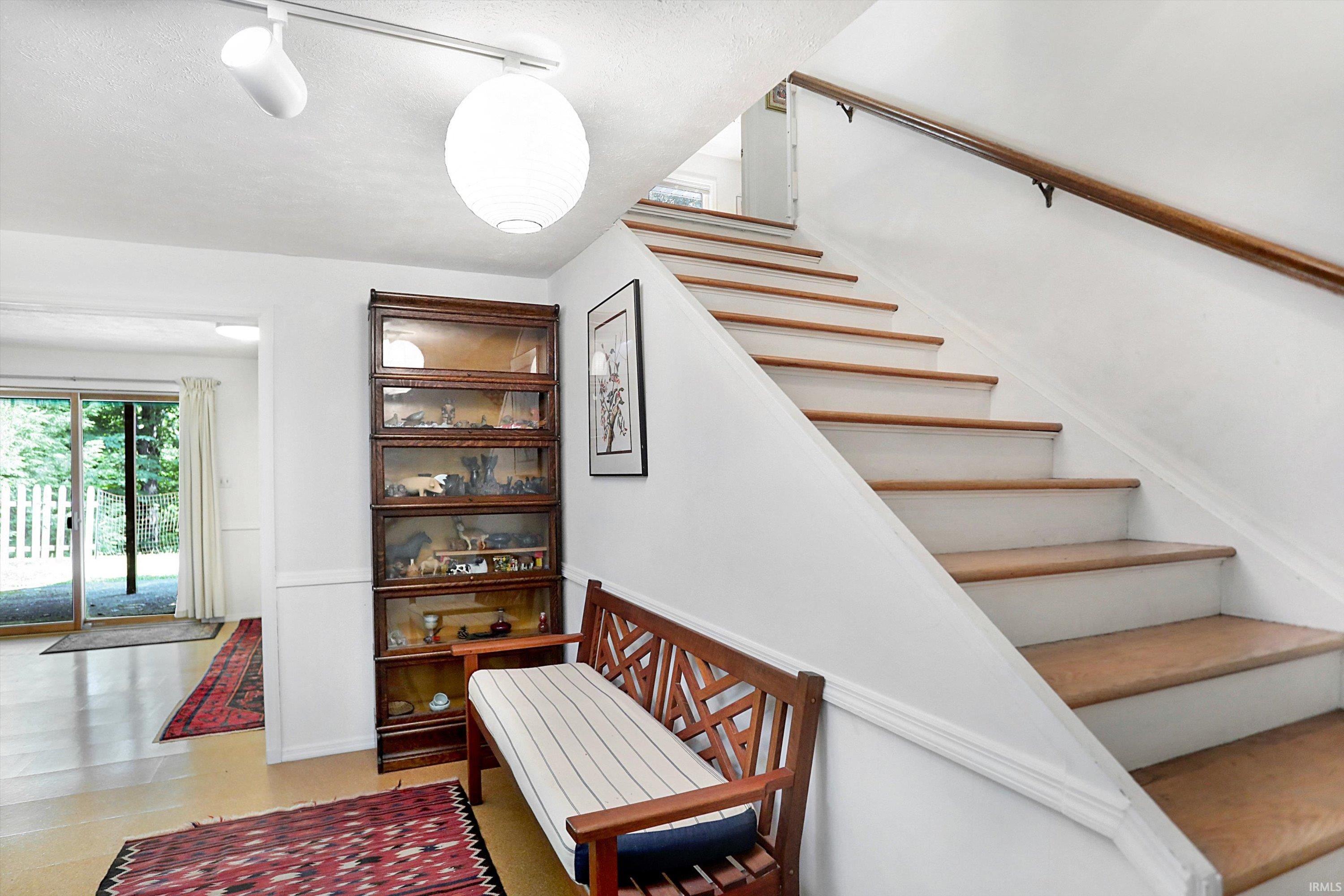 9245 E Woodview Drive