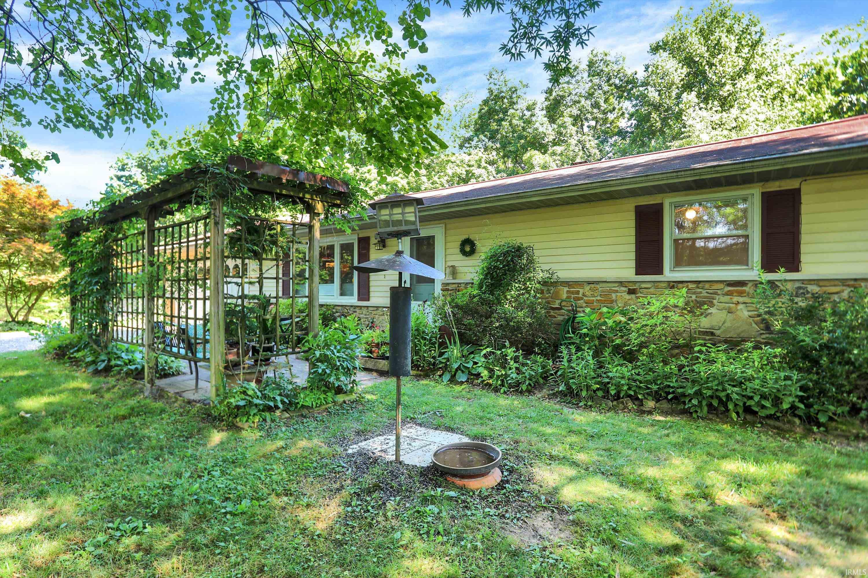 9245 E Woodview Drive