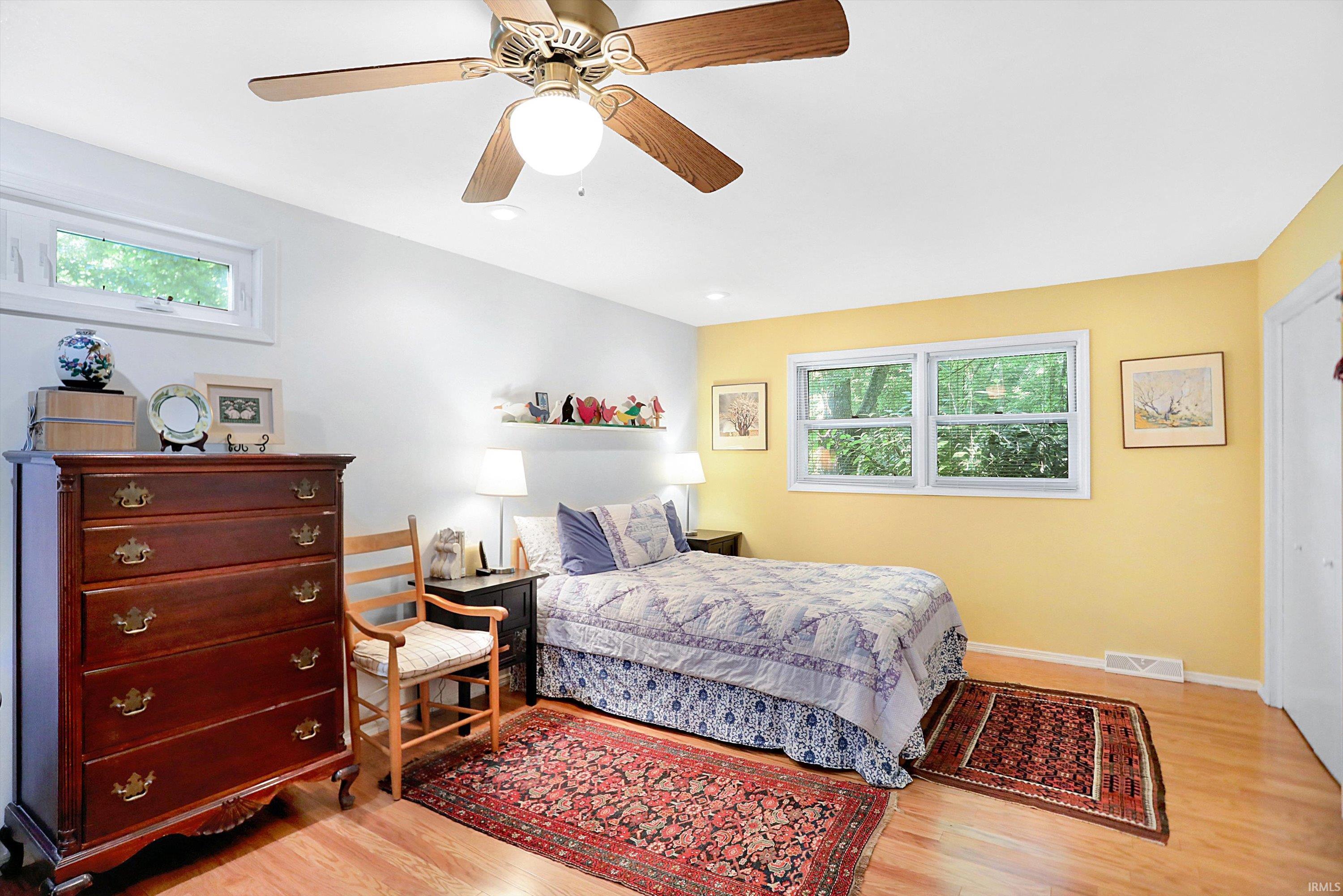 9245 E Woodview Drive