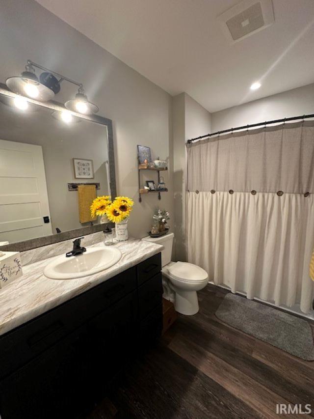 7946 N Old Dutch Church Road