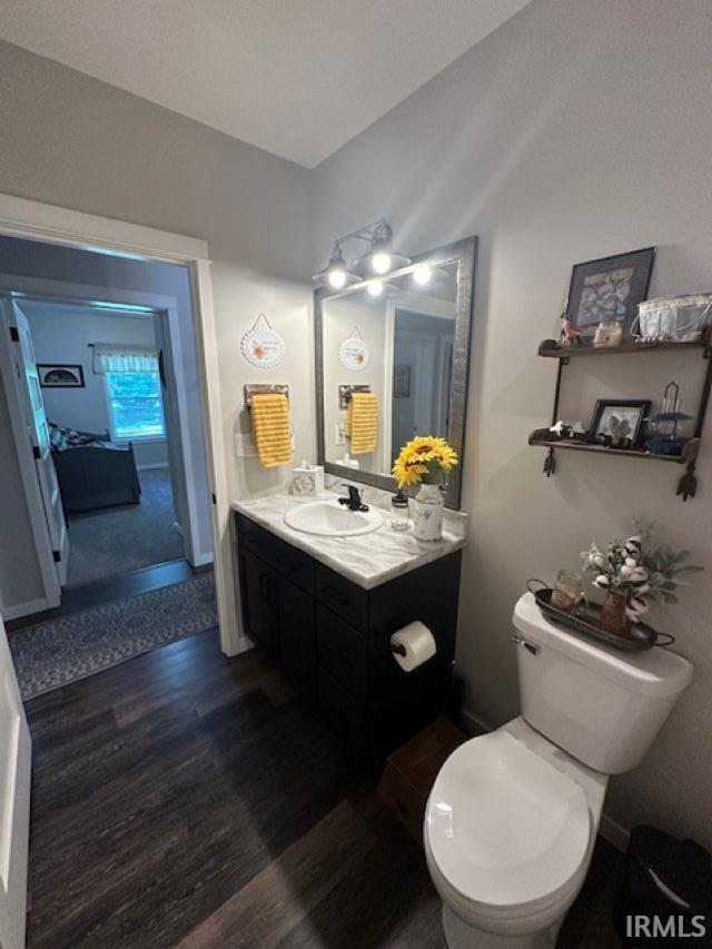 7946 N Old Dutch Church Road