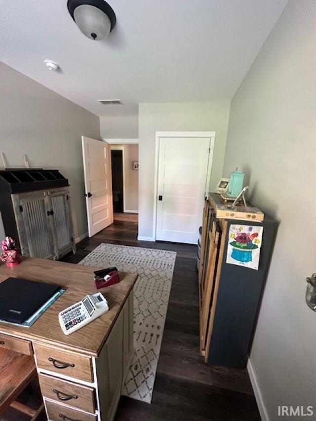 7946 N Old Dutch Church Road