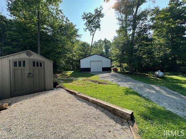 7946 N Old Dutch Church Road