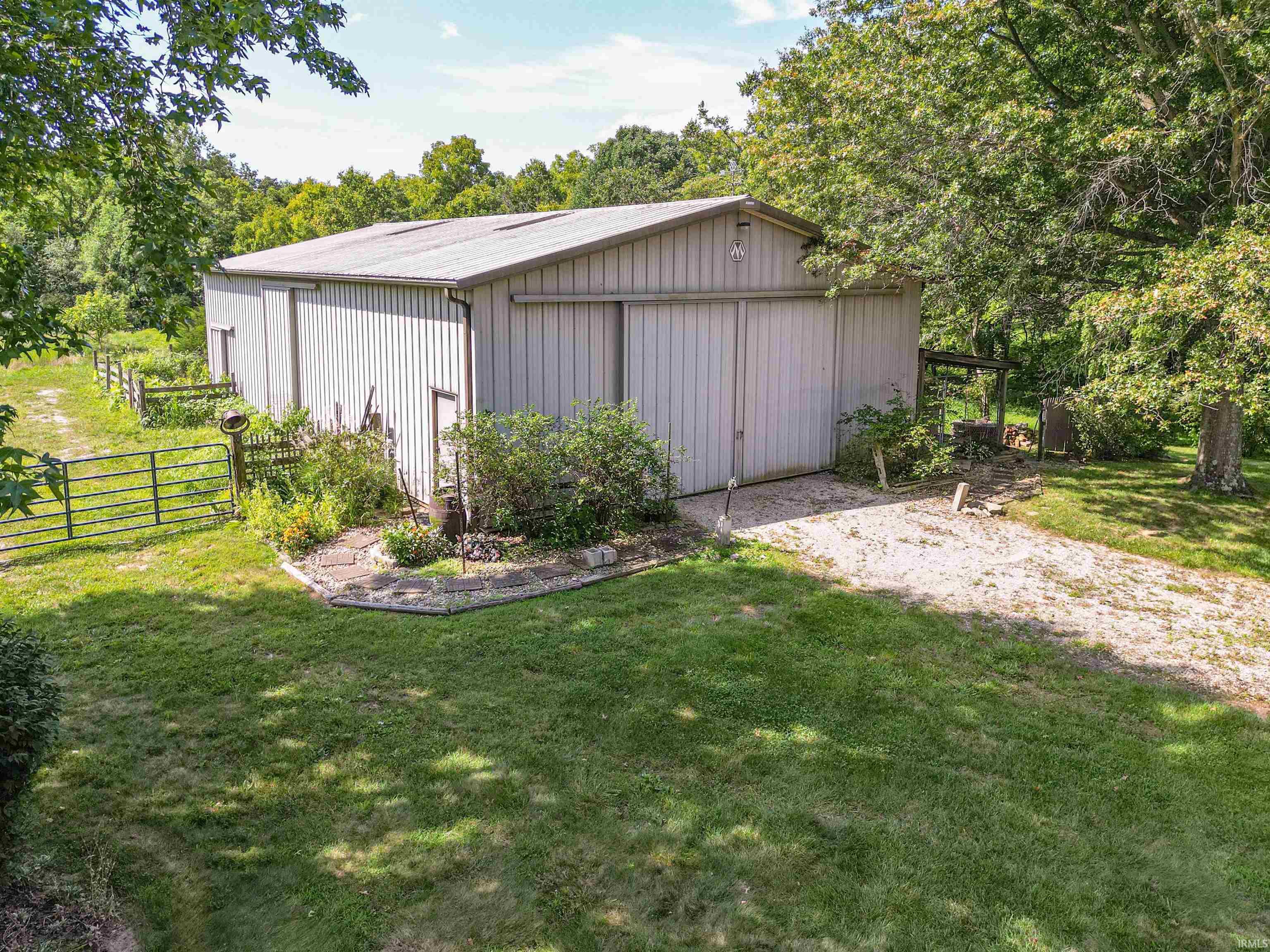 8327 S Strain Ridge Road