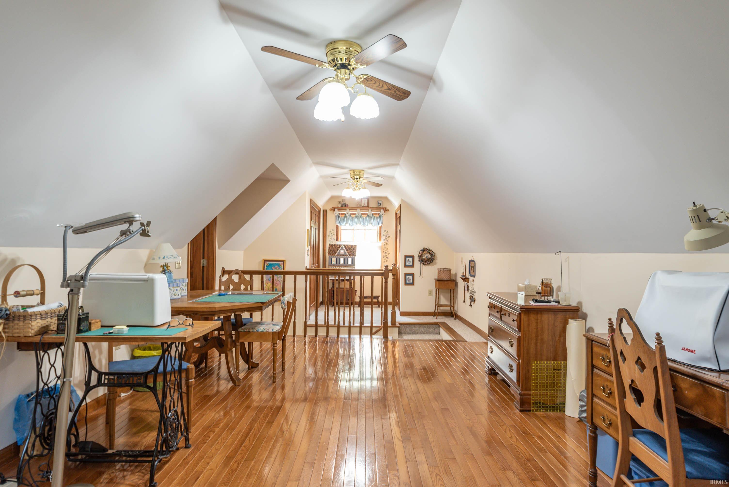 8327 S Strain Ridge Road